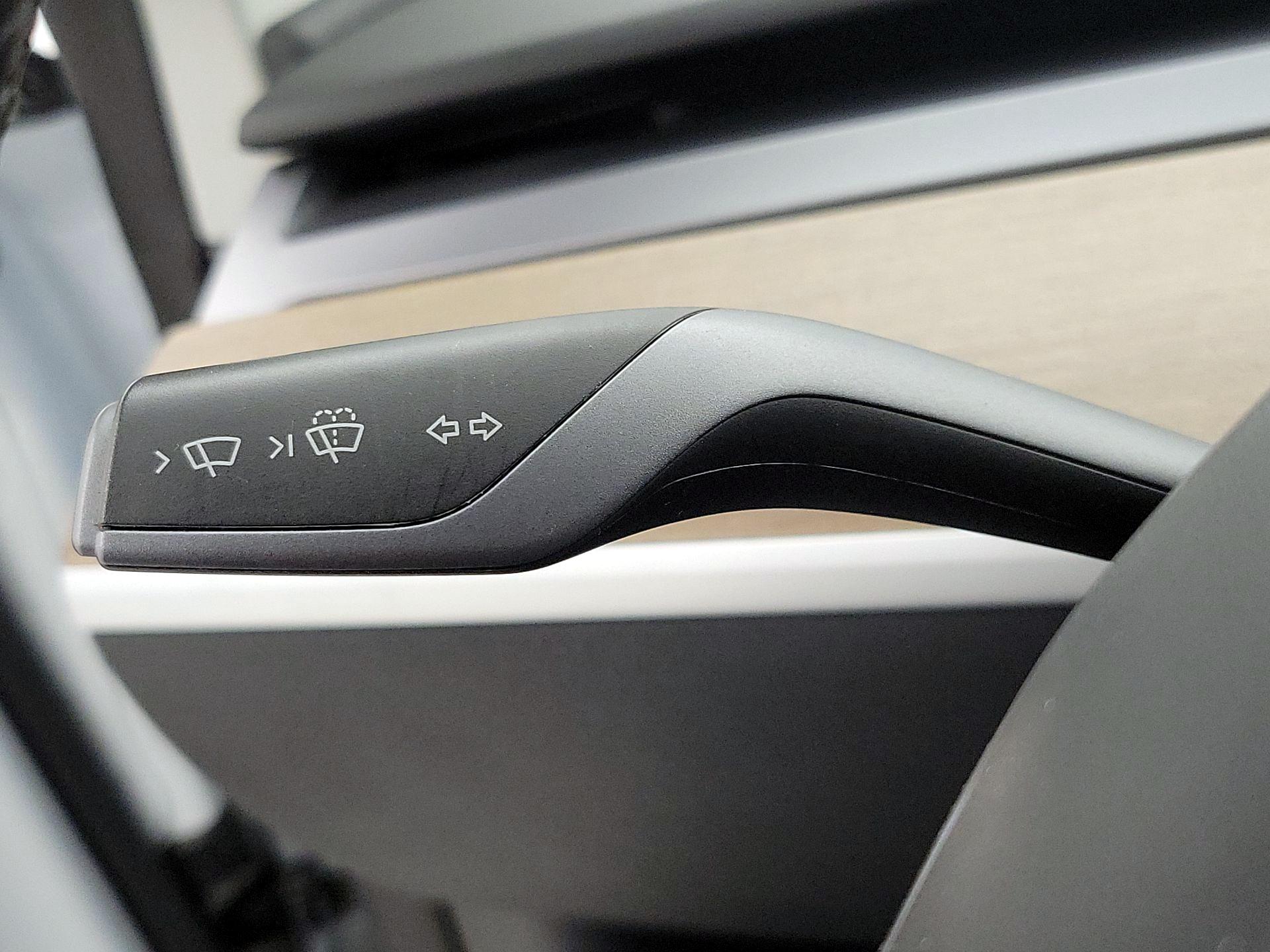 Thumbnail: 2023 Tesla Model 3 - 13