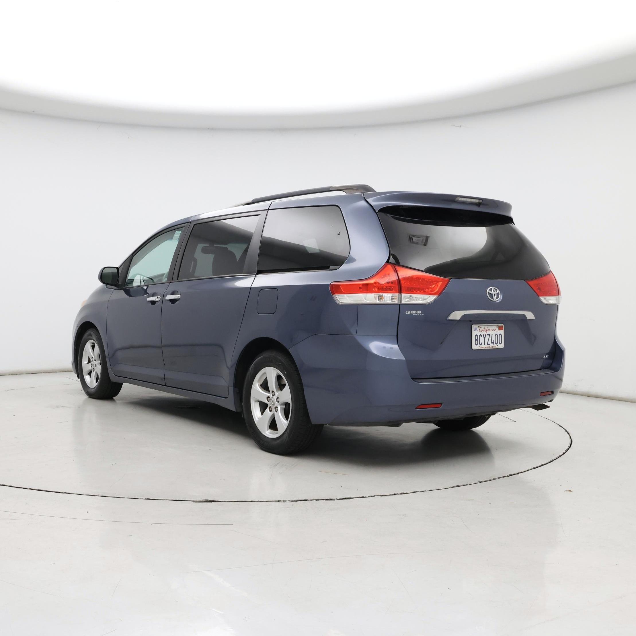Thumbnail: 2014 Toyota Sienna - 2