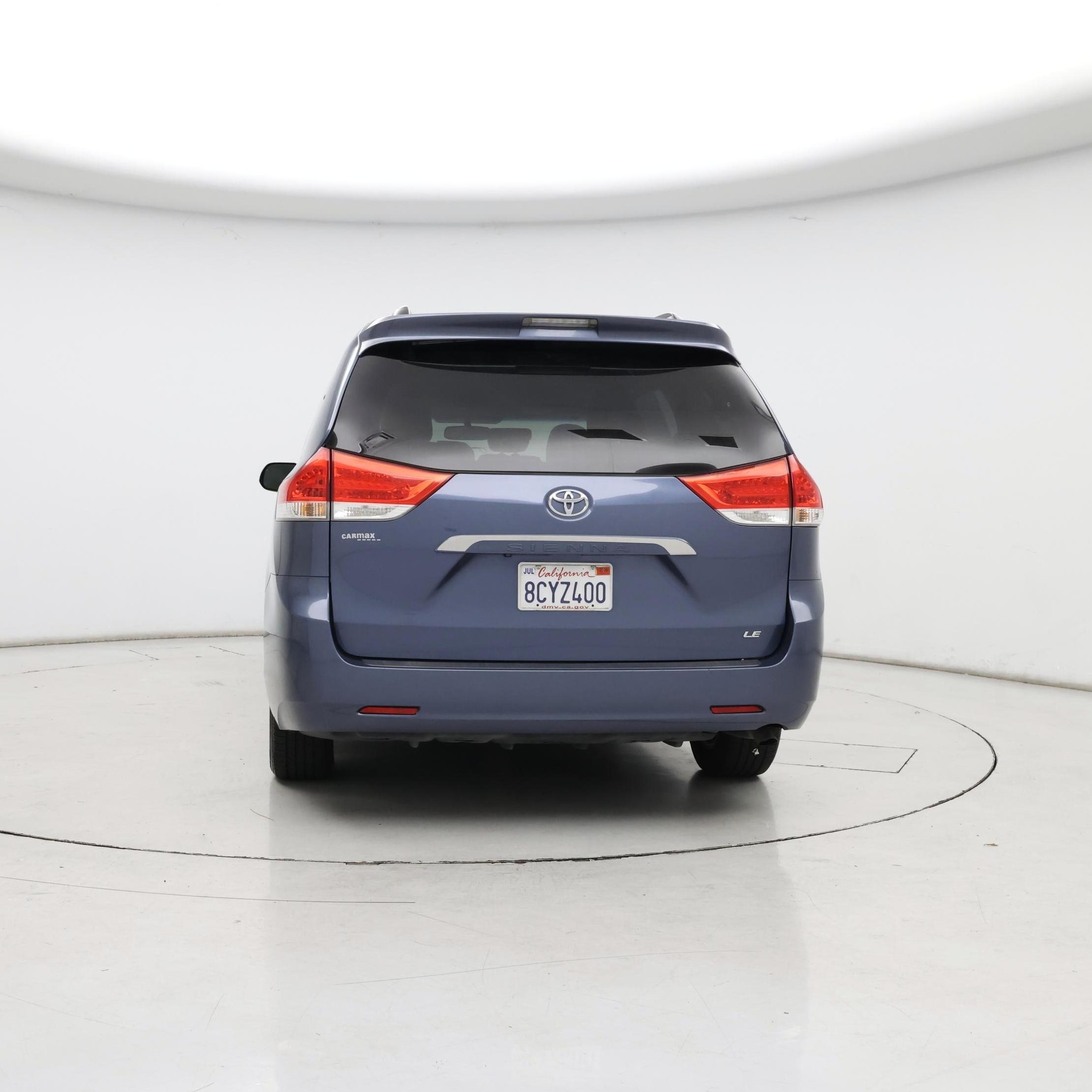 Thumbnail: 2014 Toyota Sienna - 6