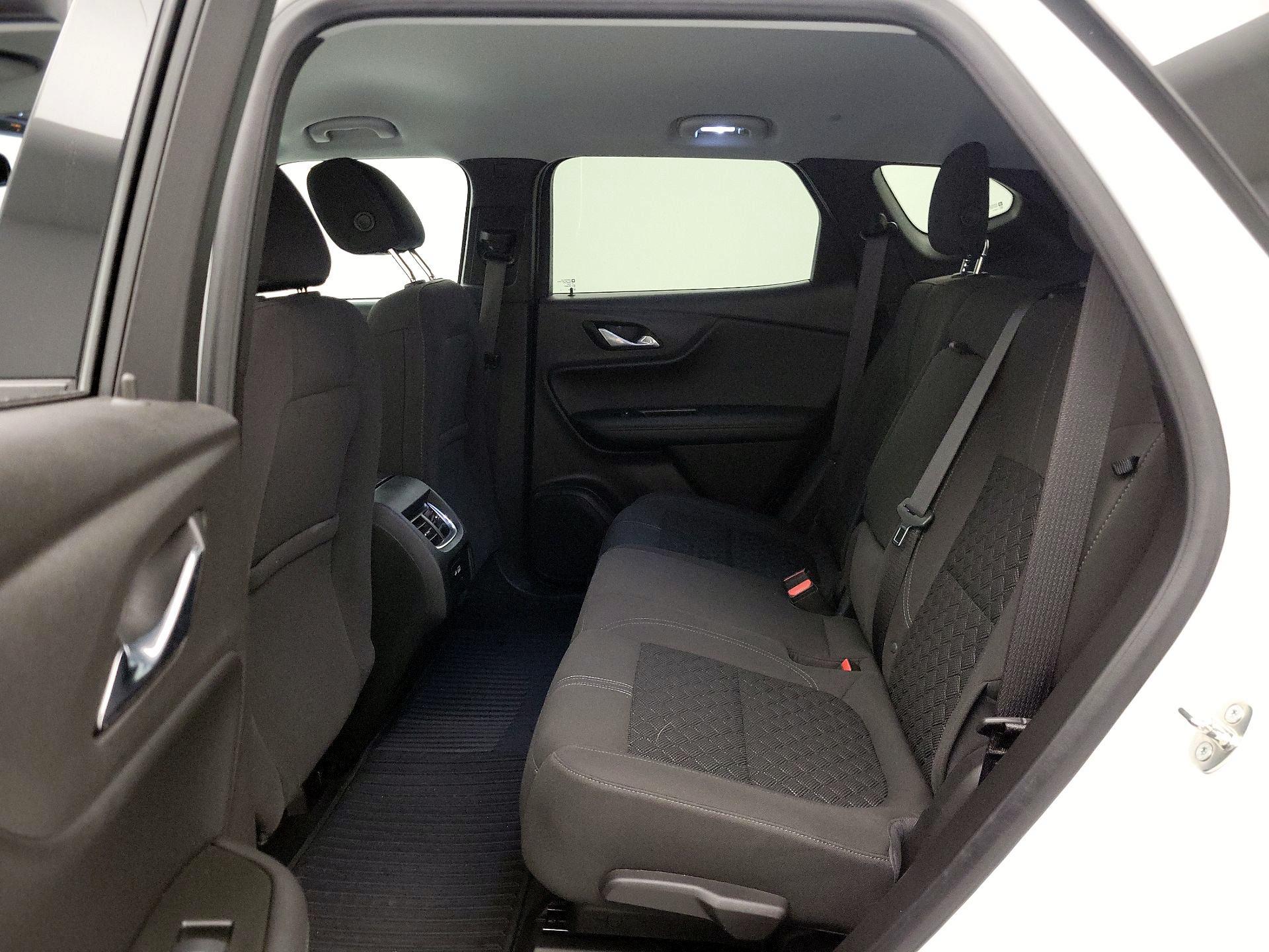 Thumbnail: 2019 Chevrolet Blazer - 19