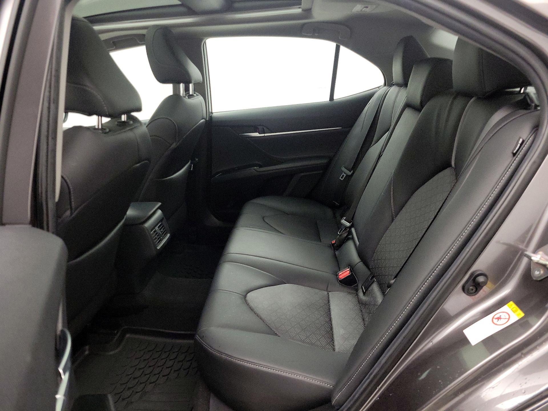 Thumbnail: 2018 Toyota Camry - 19