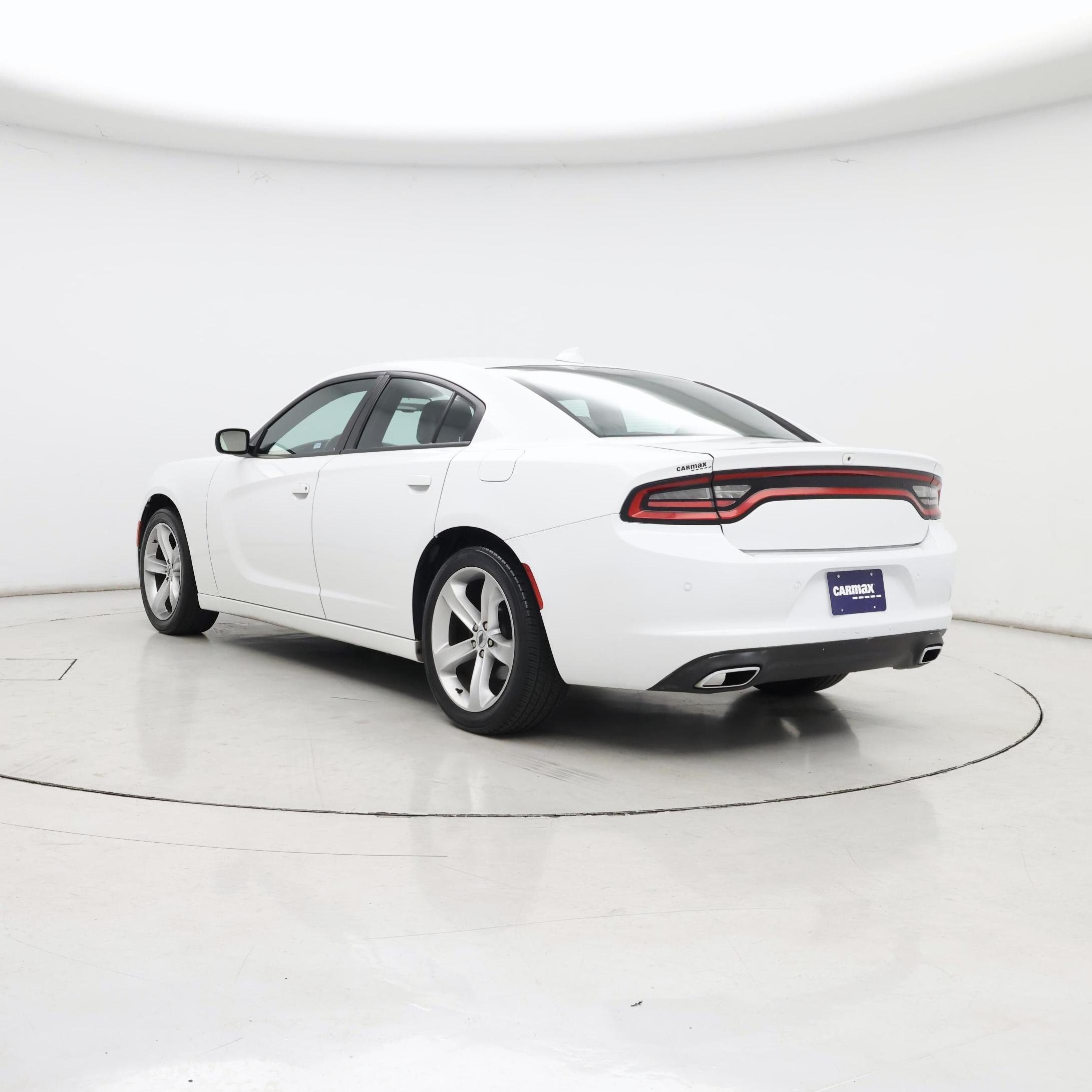 Thumbnail: 2017 Dodge Charger - 2