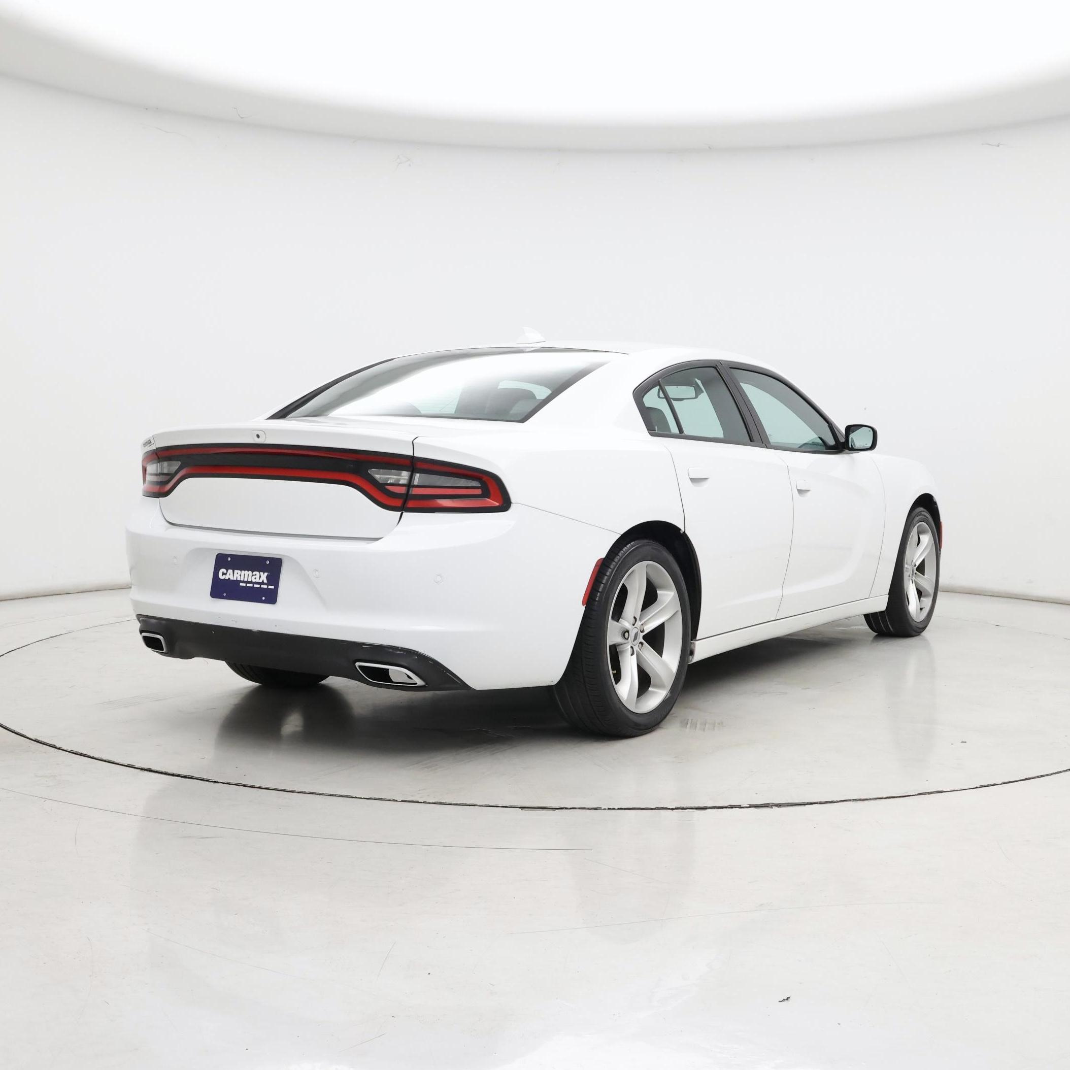 Thumbnail: 2017 Dodge Charger - 8