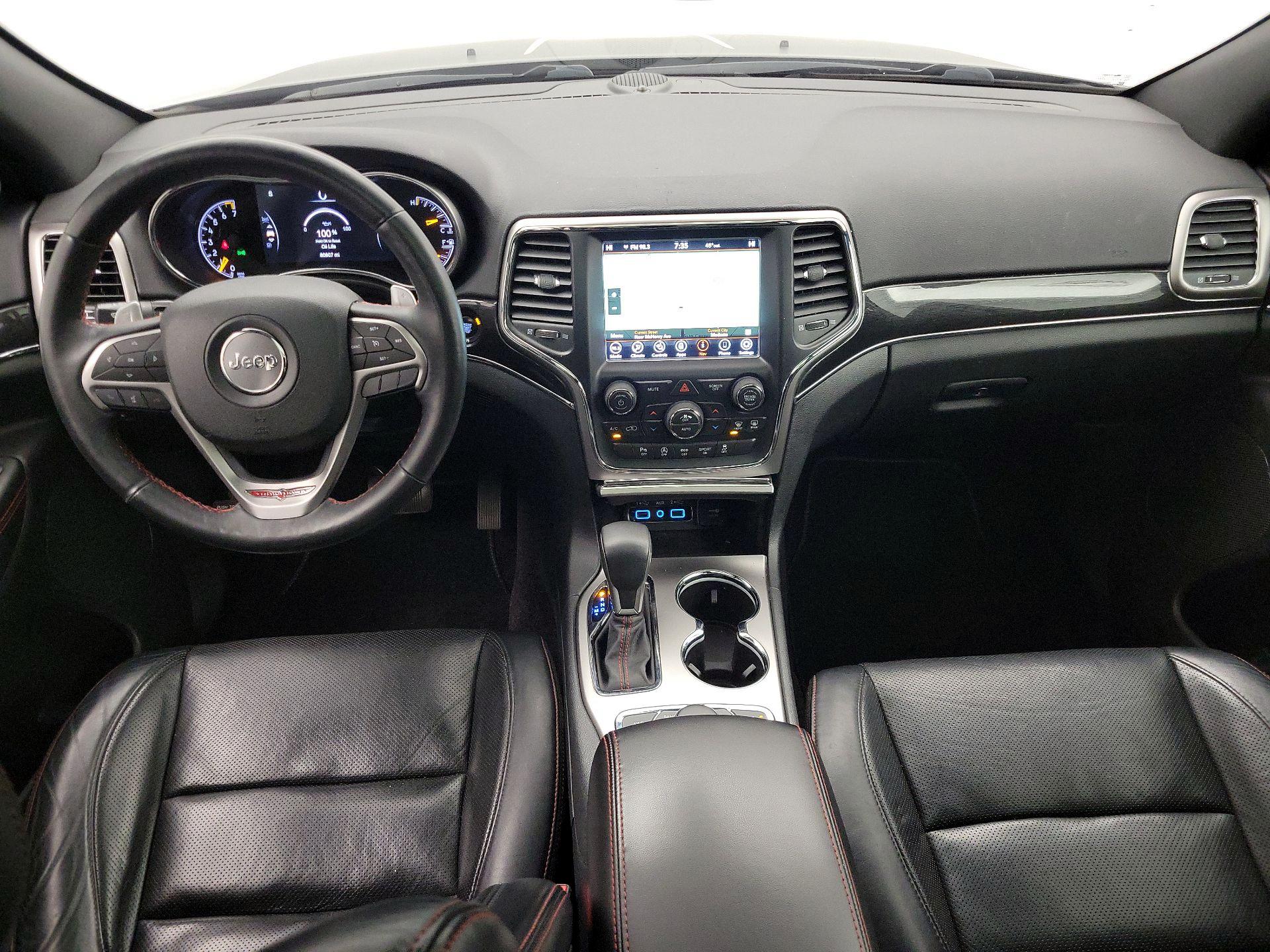 Thumbnail: 2018 Jeep Grand Cherokee - 9