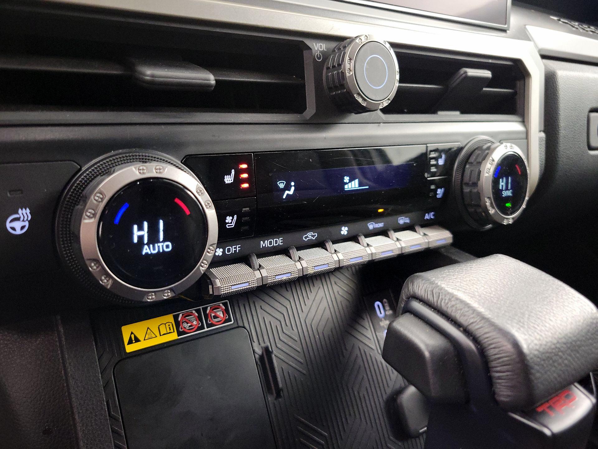 Thumbnail: 2024 Toyota Tacoma - 16