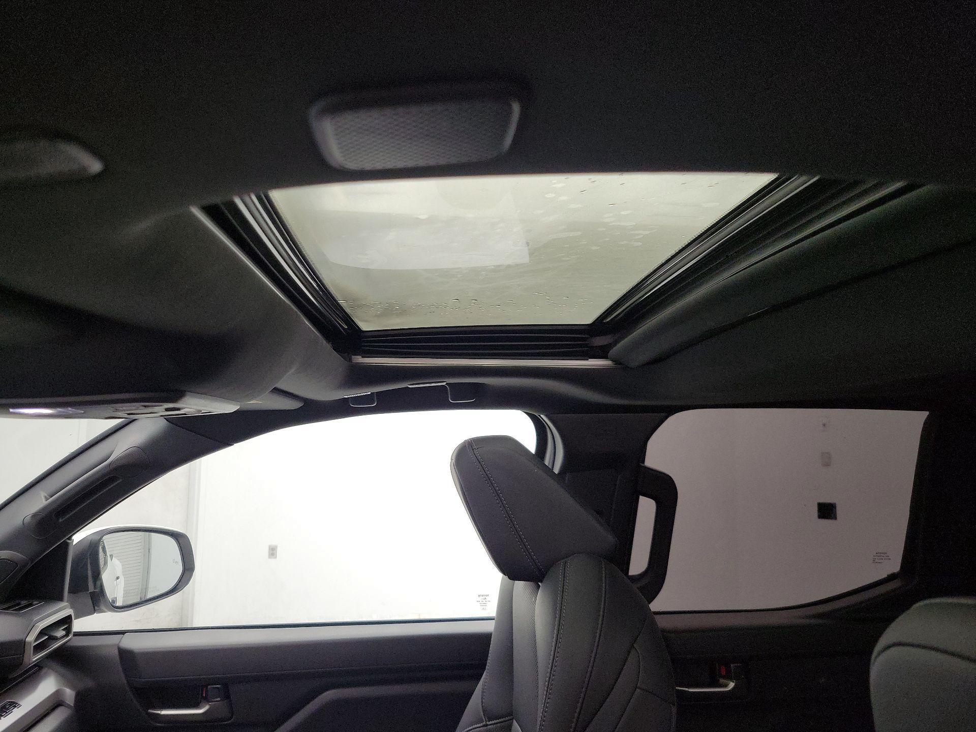 Thumbnail: 2024 Toyota Tacoma - 19