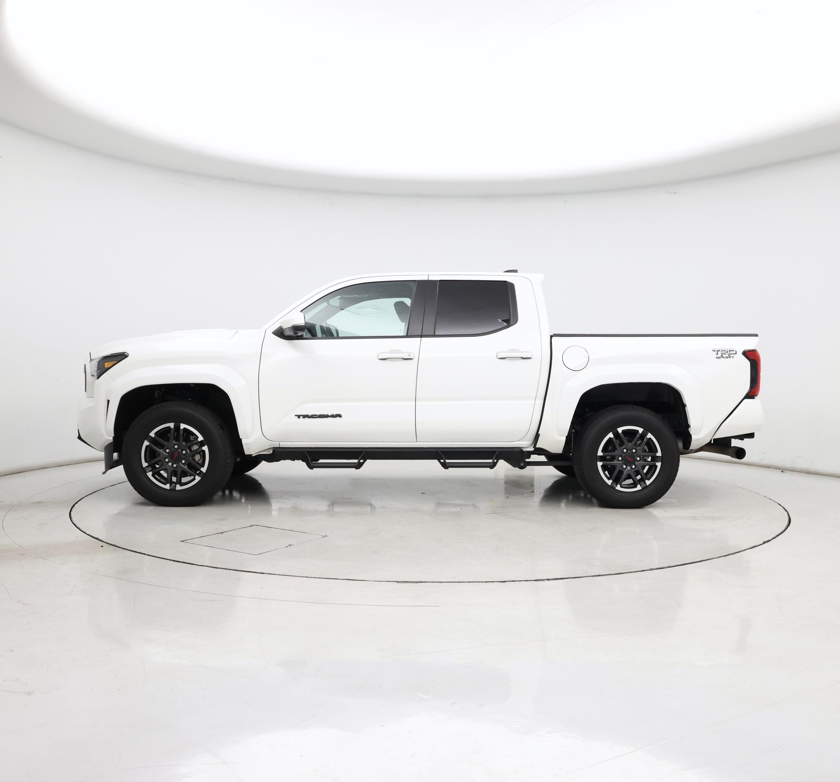 Thumbnail: 2024 Toyota Tacoma - 3