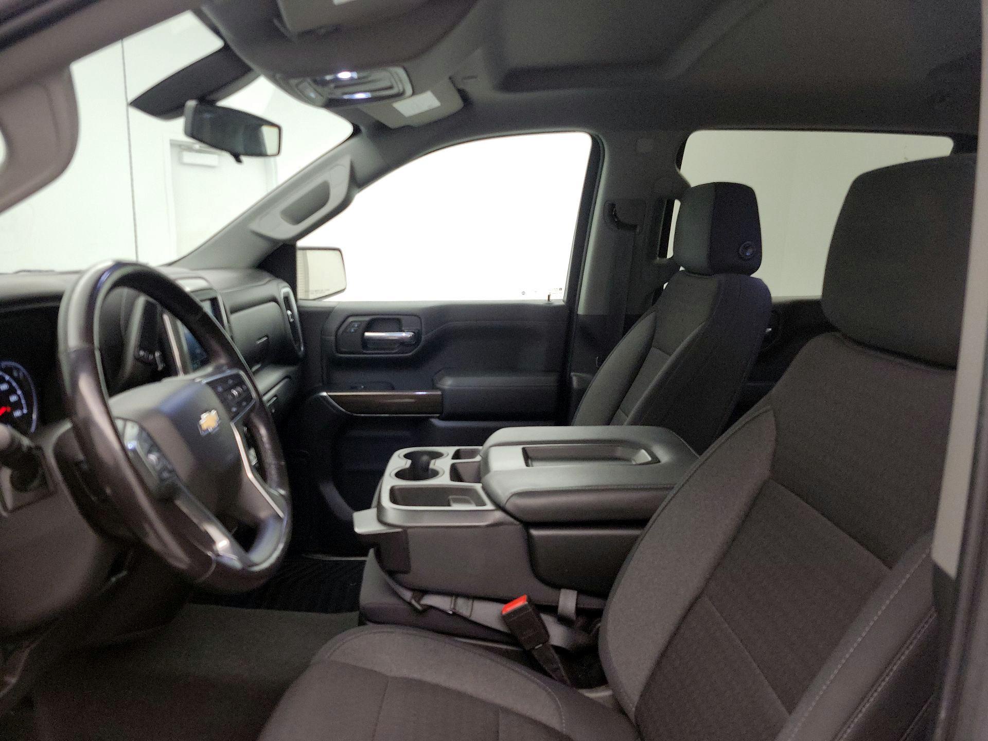 Thumbnail: 2021 Chevrolet Silverado 1500 - 11