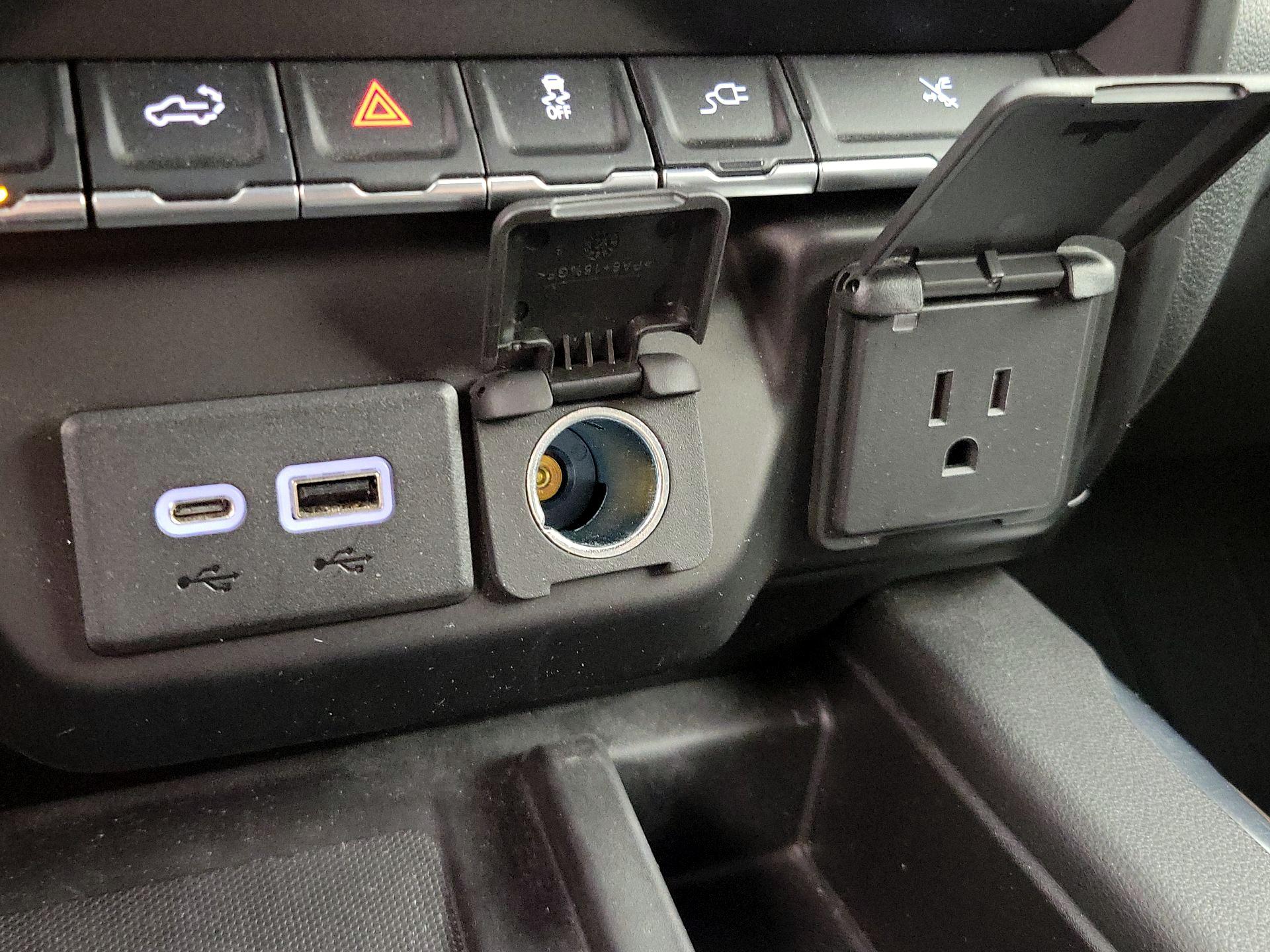 Thumbnail: 2019 Chevrolet Silverado 1500 - 19