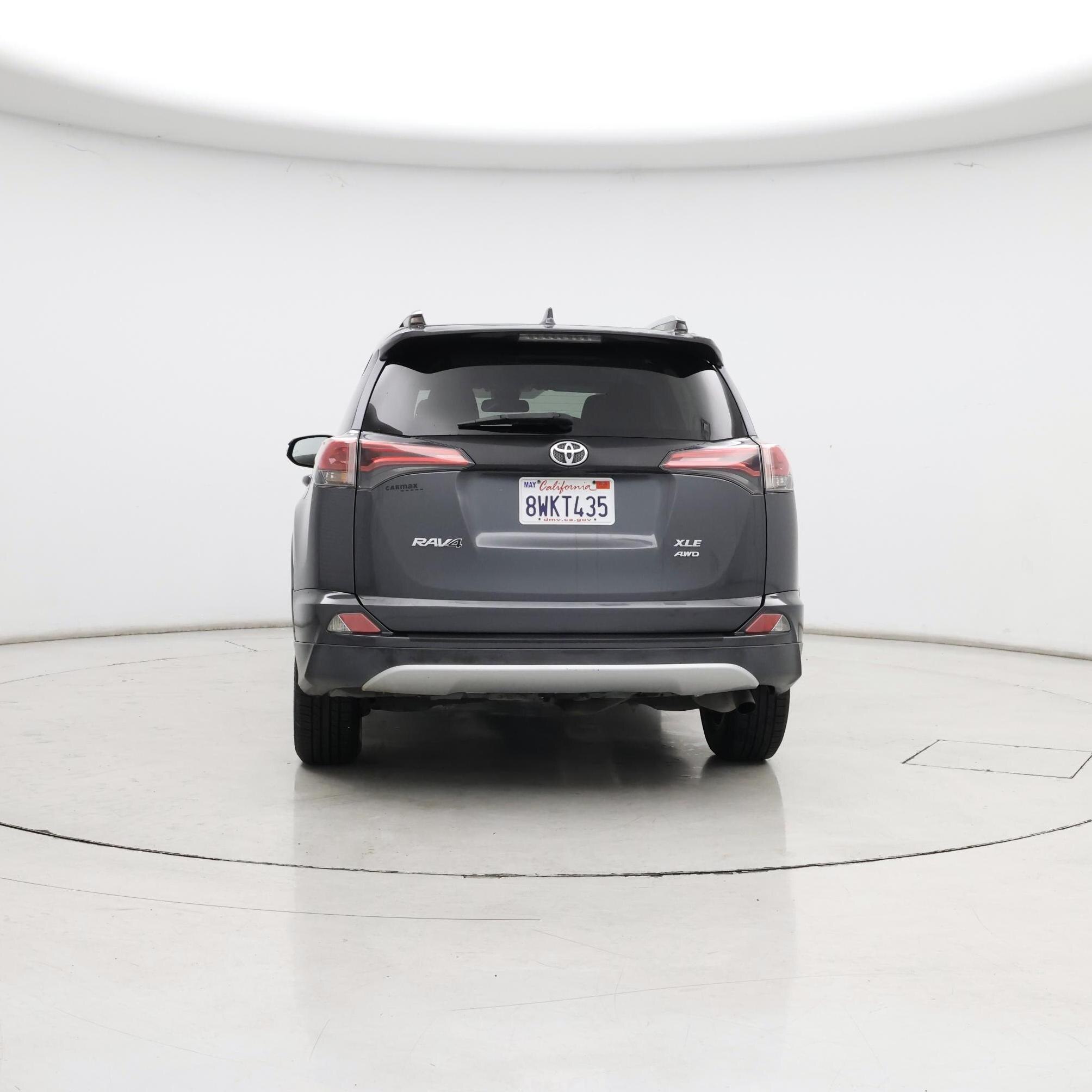 Thumbnail: 2018 Toyota RAV4 - 6