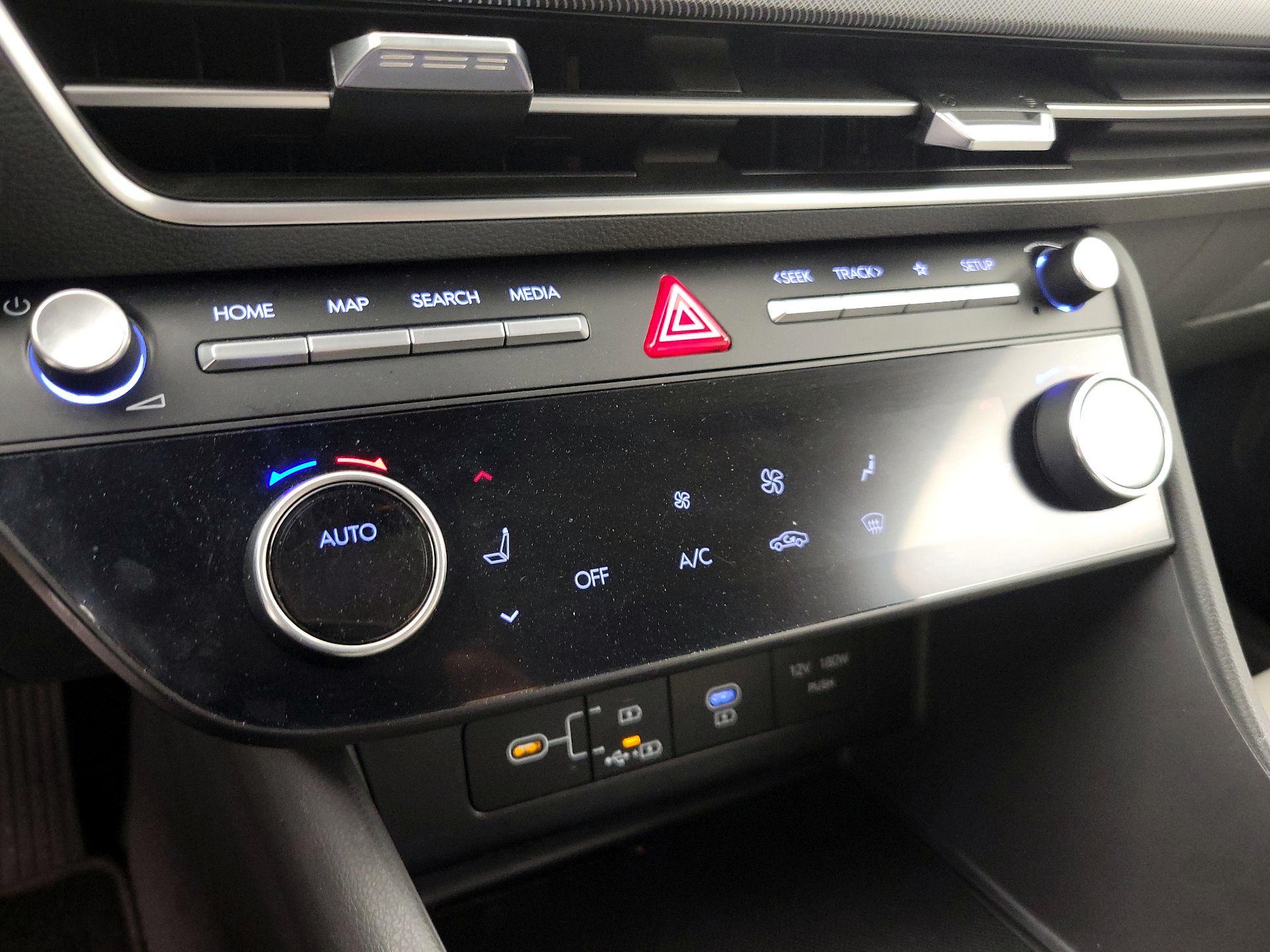 Thumbnail: 2024 Hyundai Sonata - 16