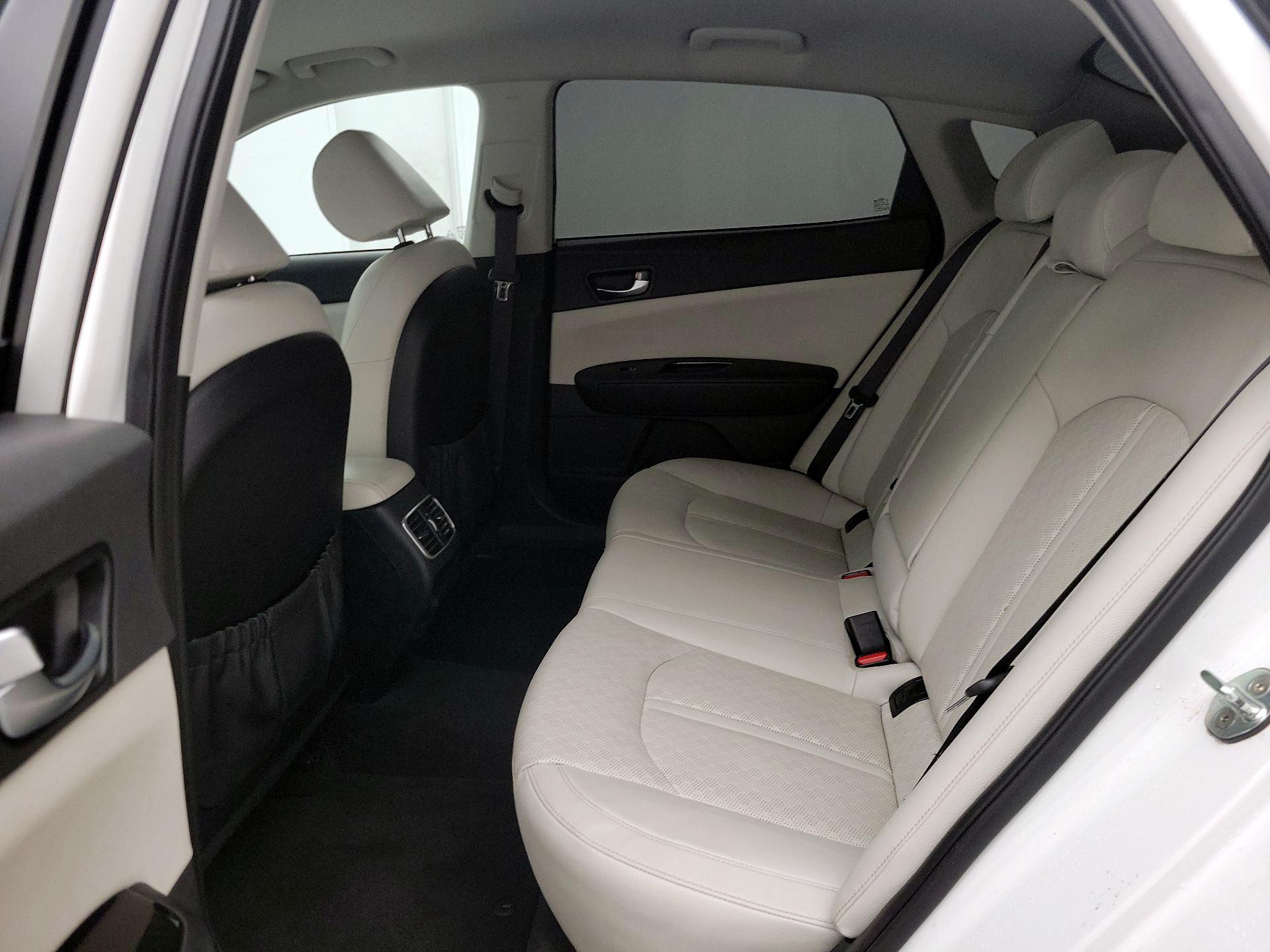 Thumbnail: 2018 Kia Optima - 20