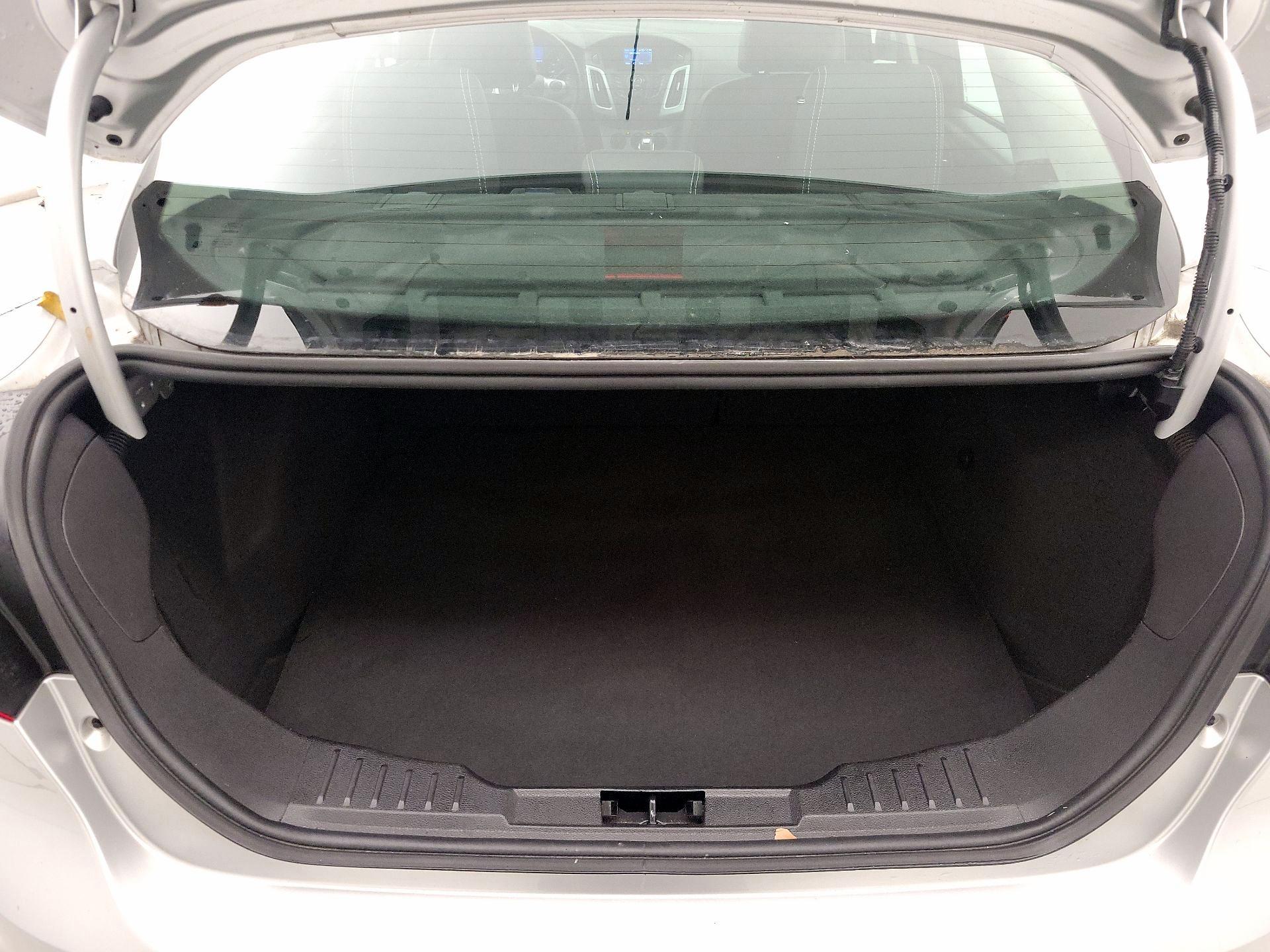 Thumbnail: 2014 Ford Focus - 18