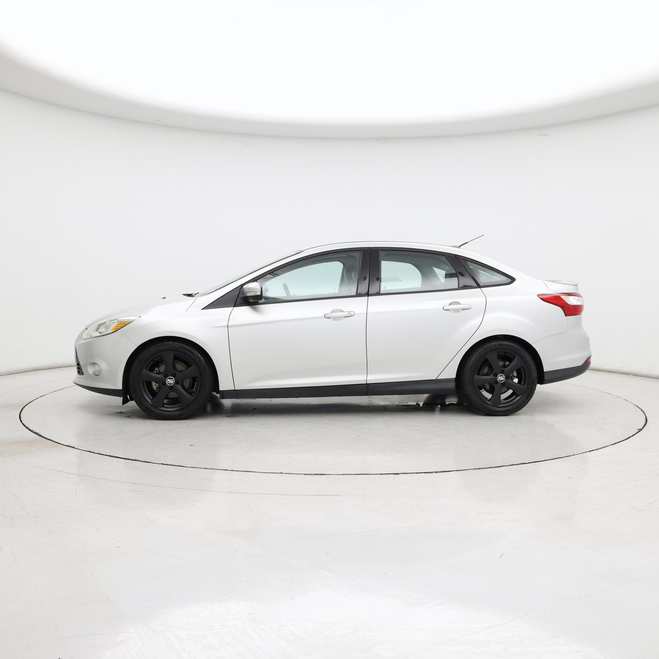 Thumbnail: 2014 Ford Focus - 3