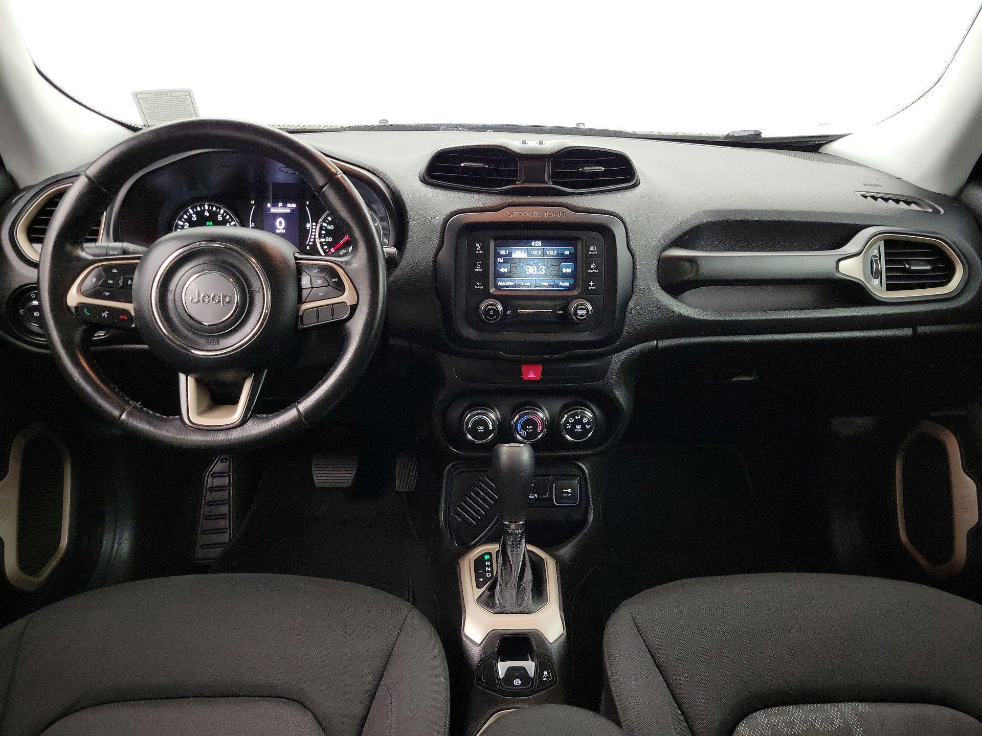 Thumbnail: 2017 Jeep Renegade - 9