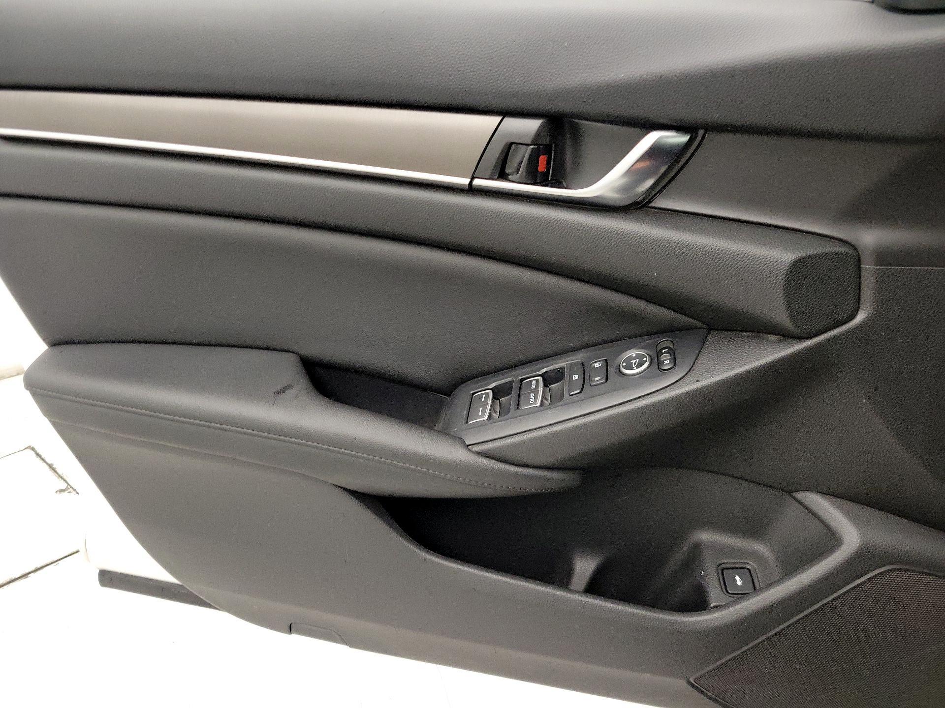 Thumbnail: 2020 Honda Accord - 12