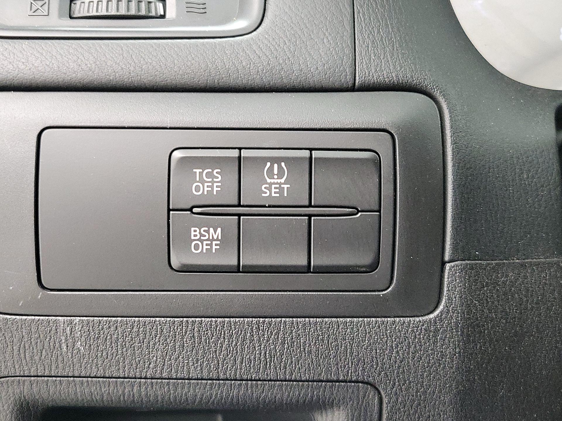 Thumbnail: 2015 Mazda CX-5 - 13