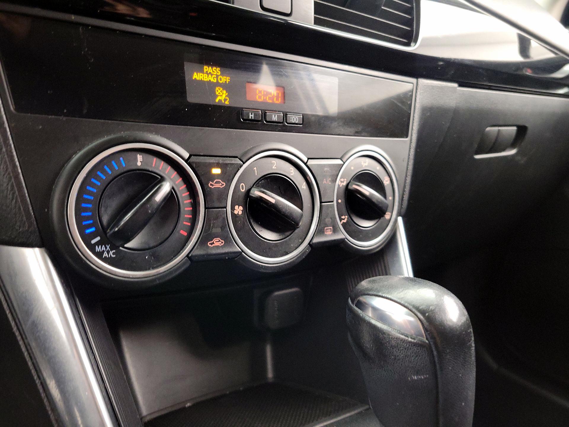 Thumbnail: 2015 Mazda CX-5 - 16