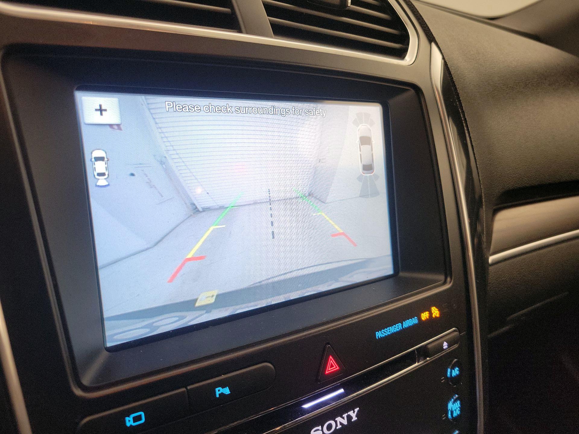 Thumbnail: 2017 Ford Explorer - 15