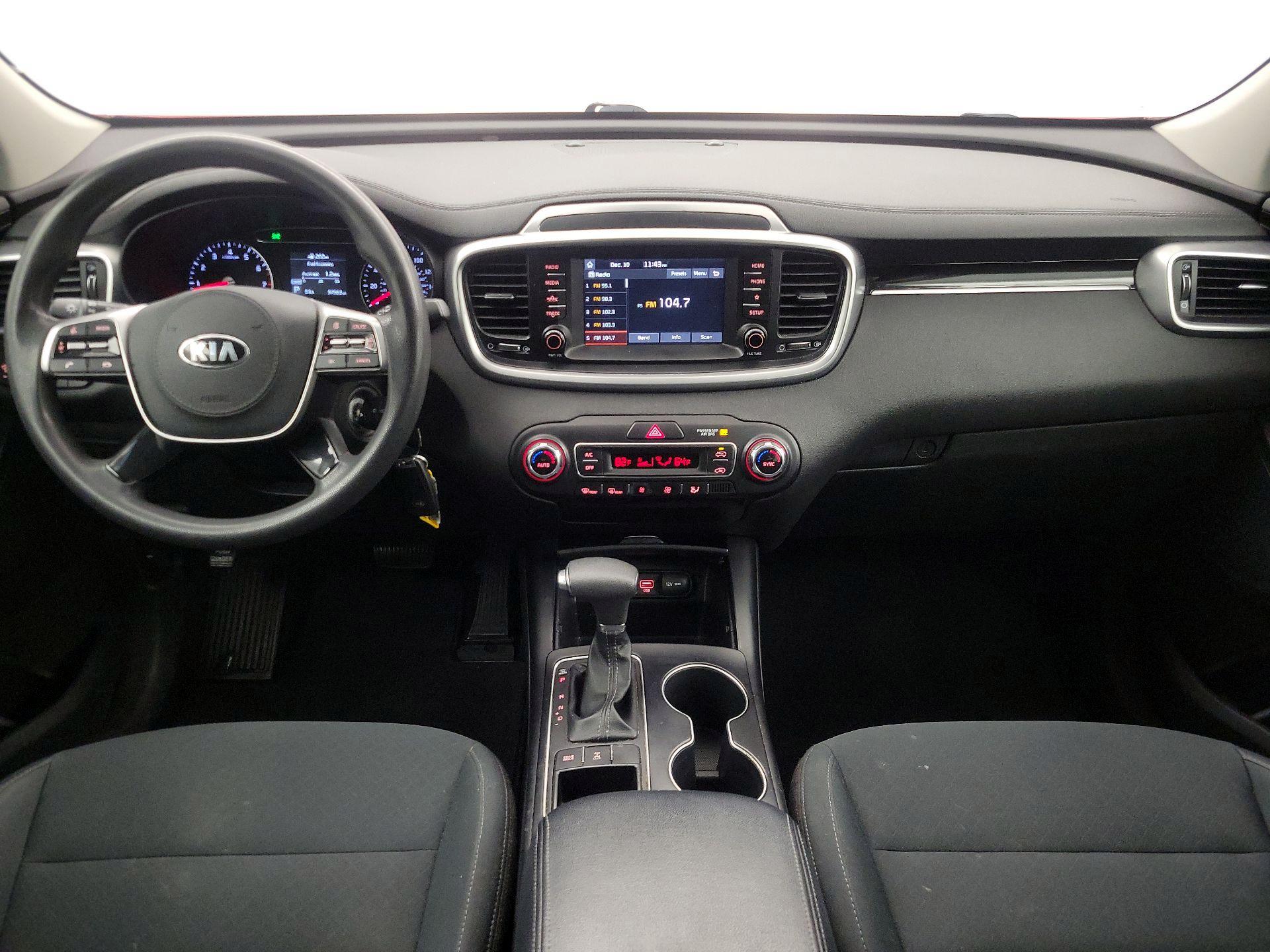 Thumbnail: 2019 Kia Sorento - 9