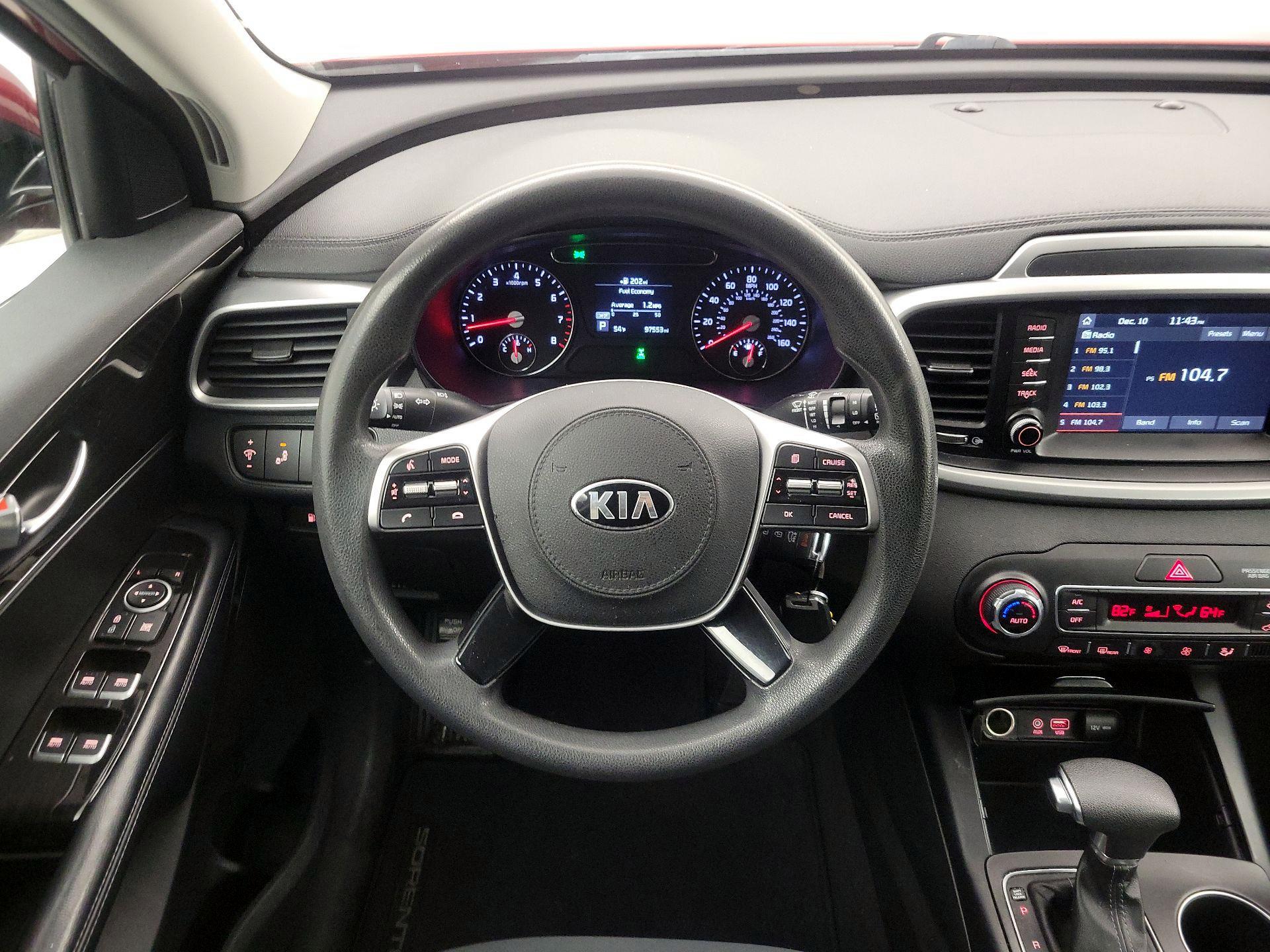 Thumbnail: 2019 Kia Sorento - 10