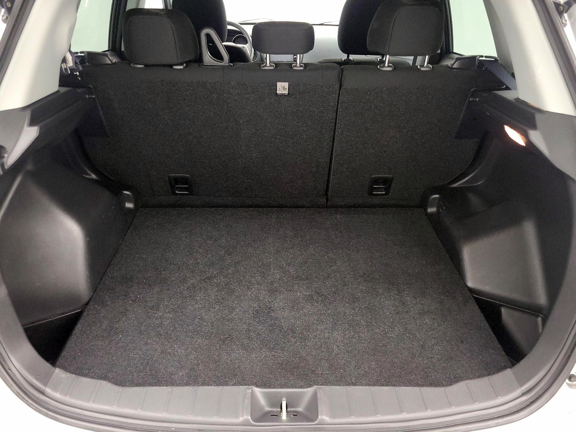 Thumbnail: 2018 Mitsubishi Outlander Sport - 20