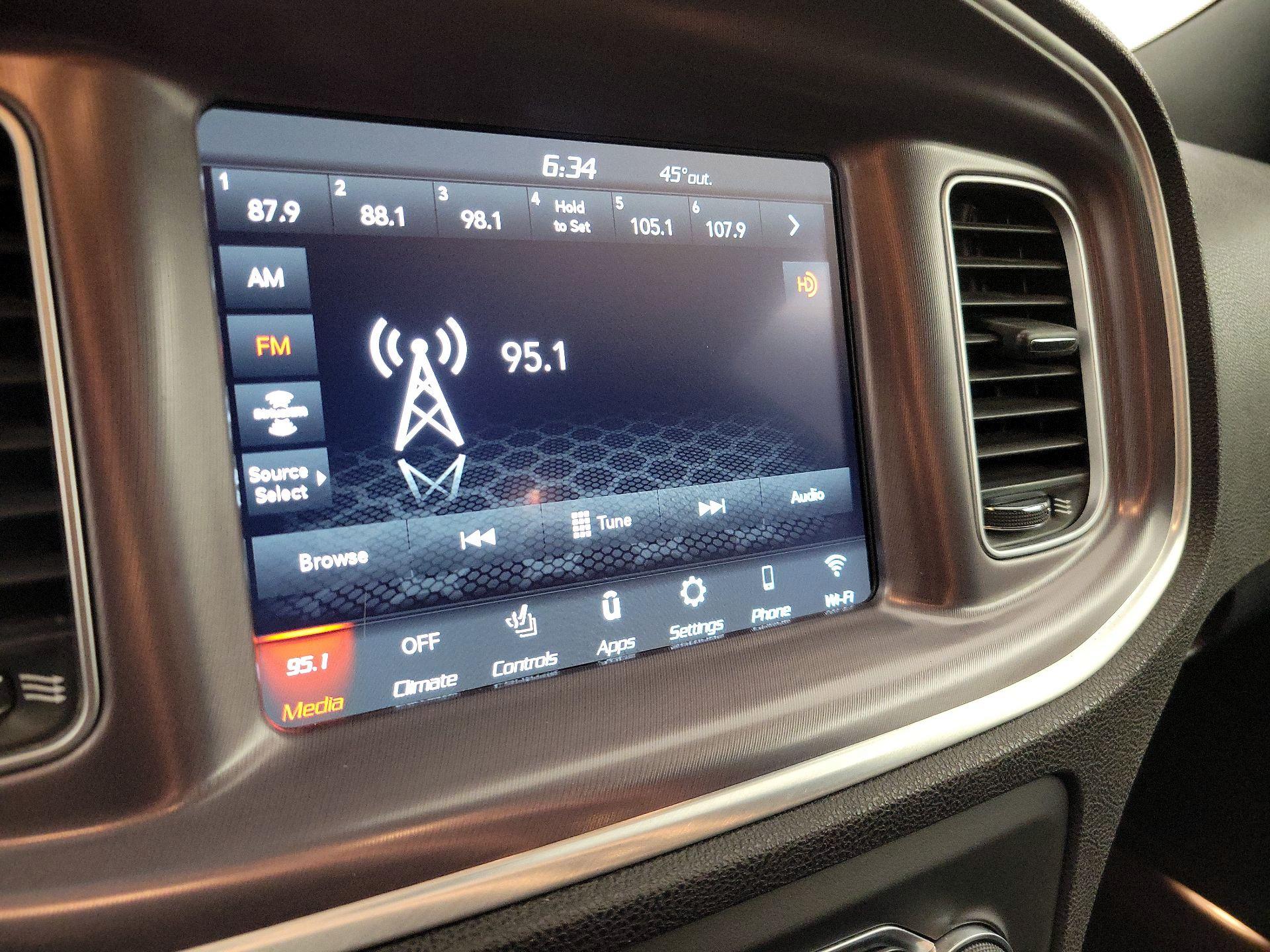 Thumbnail: 2021 Dodge Charger - 15