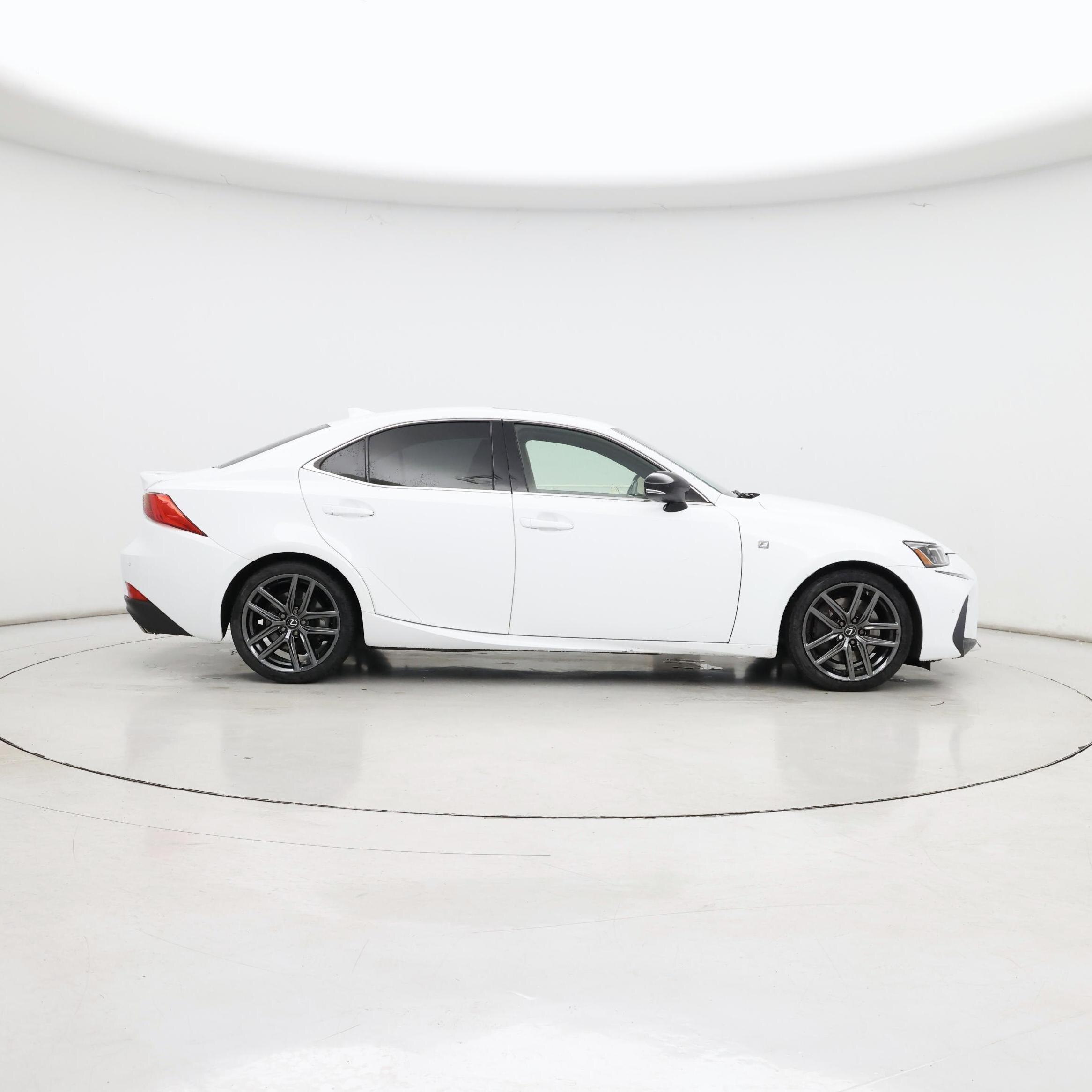 Thumbnail: 2020 Lexus IS - 7