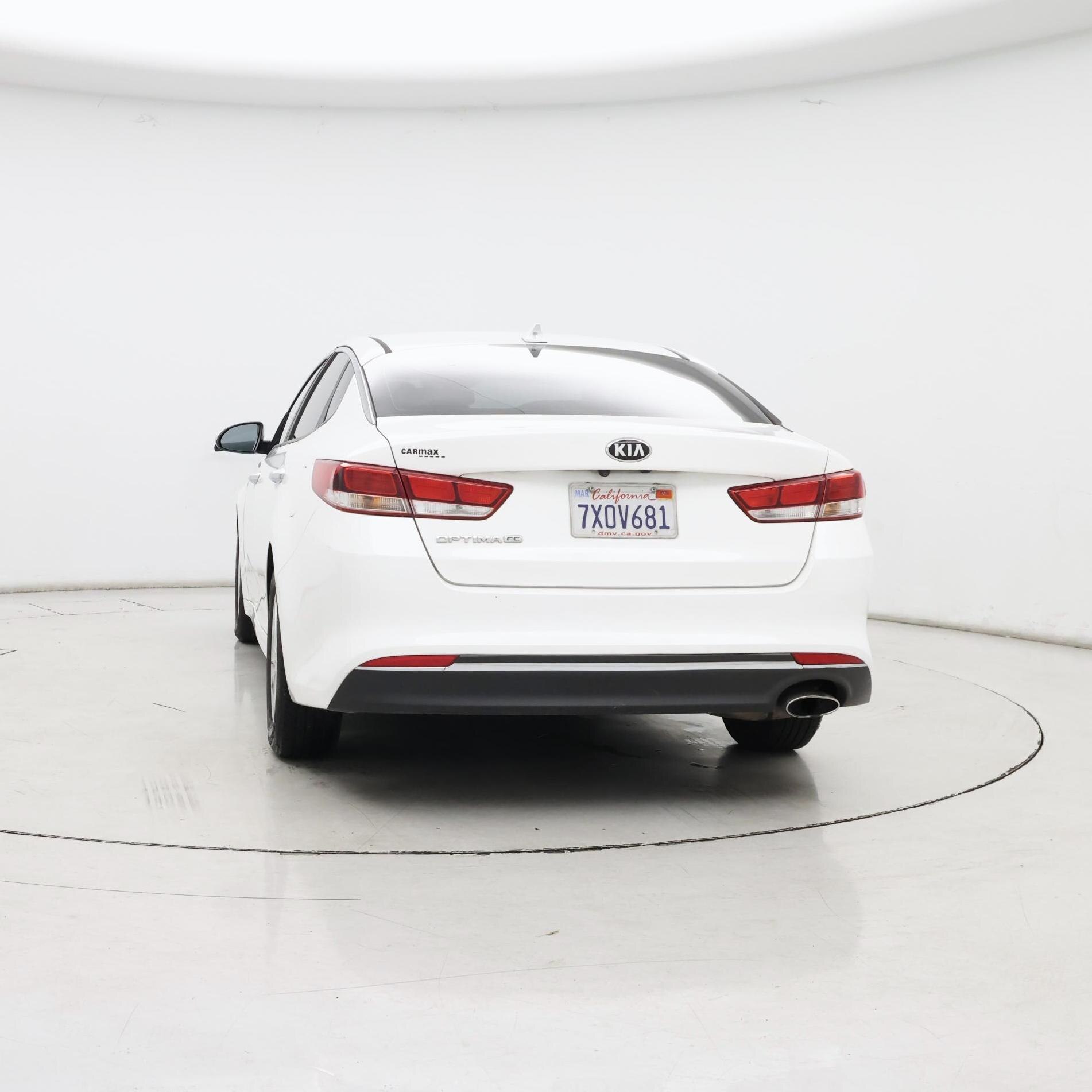 Thumbnail: 2016 Kia Optima - 6