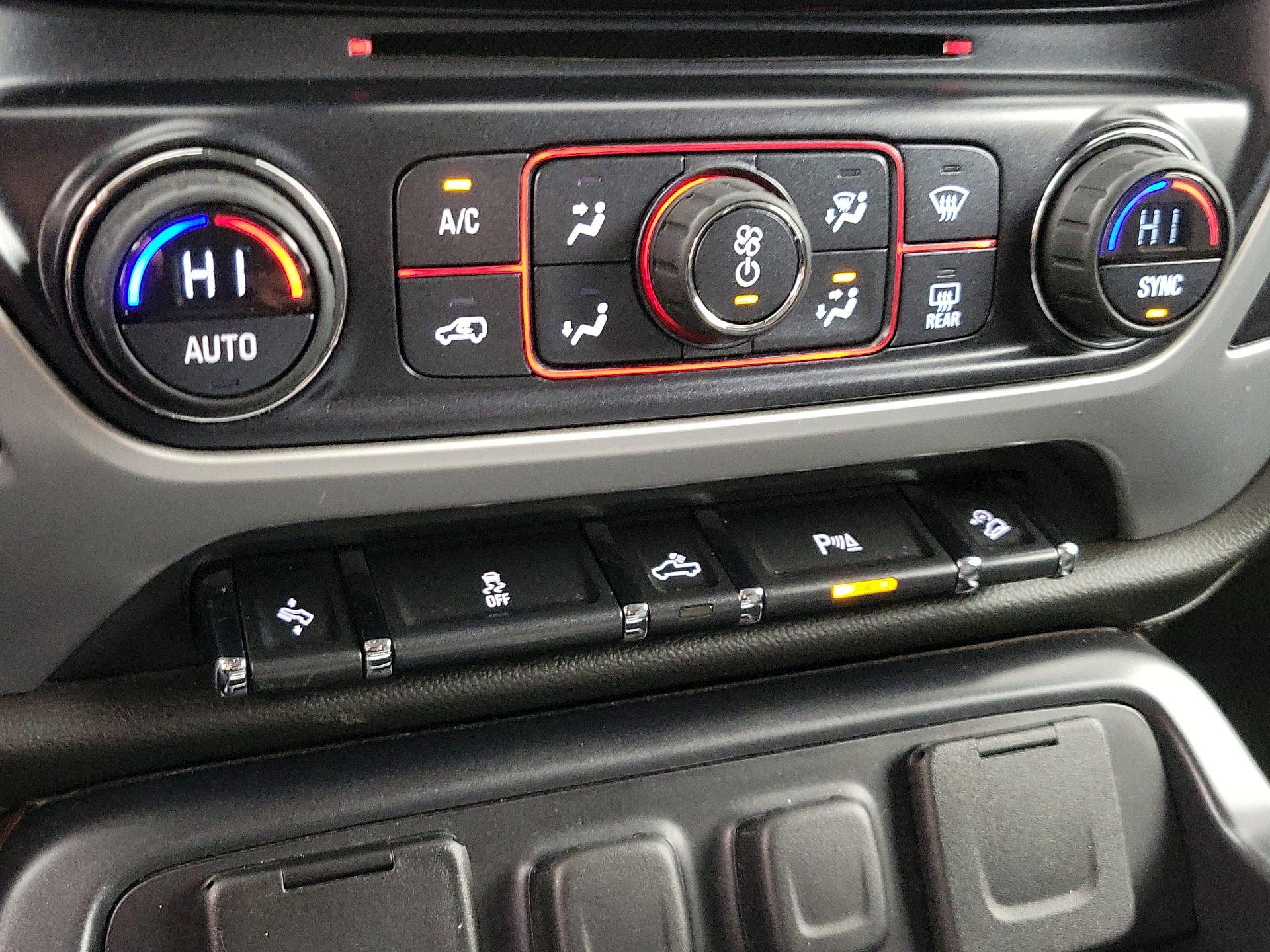 Thumbnail: 2016 GMC Sierra 1500 - 17