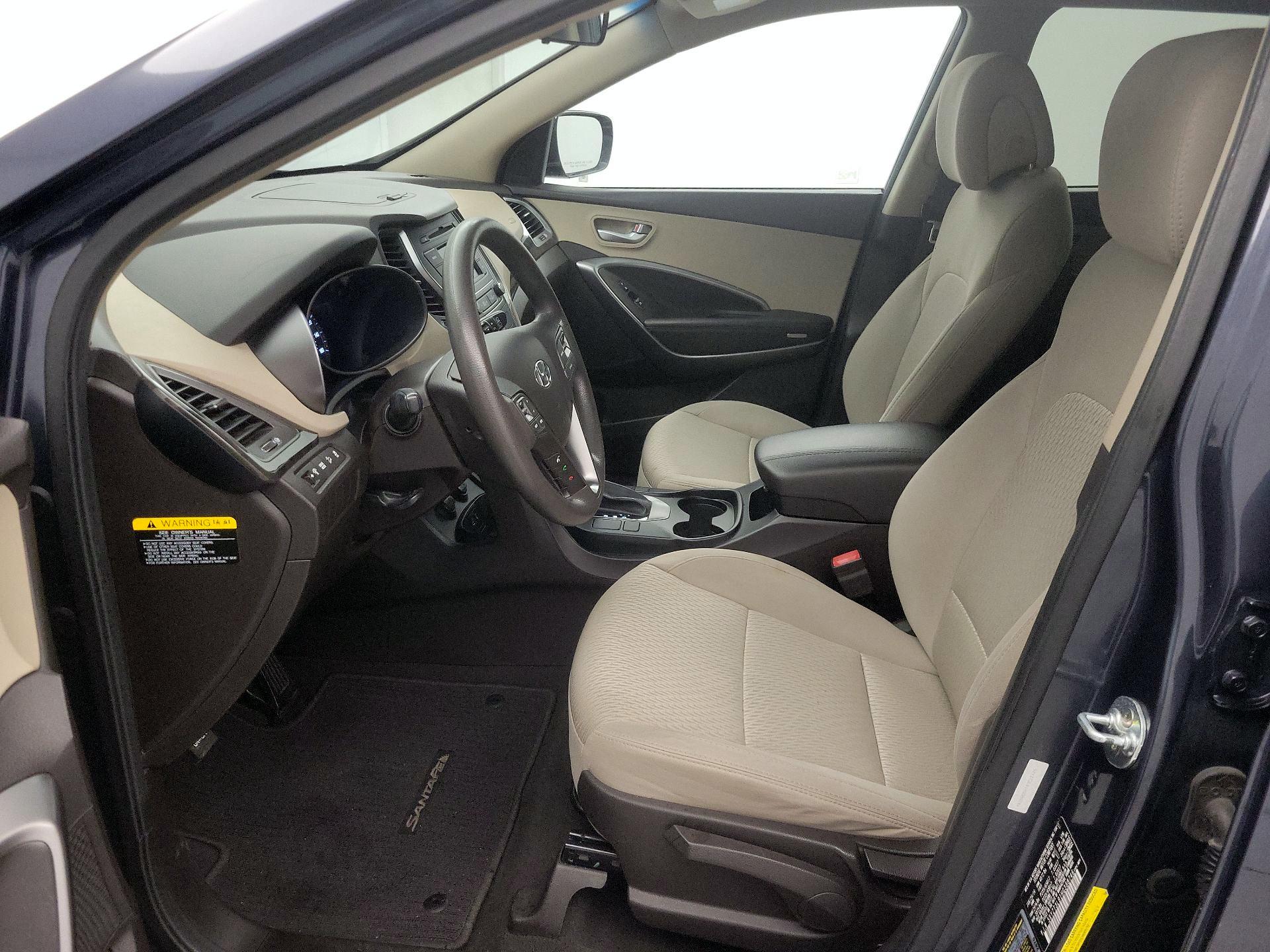 Thumbnail: 2017 Hyundai Santa Fe - 11