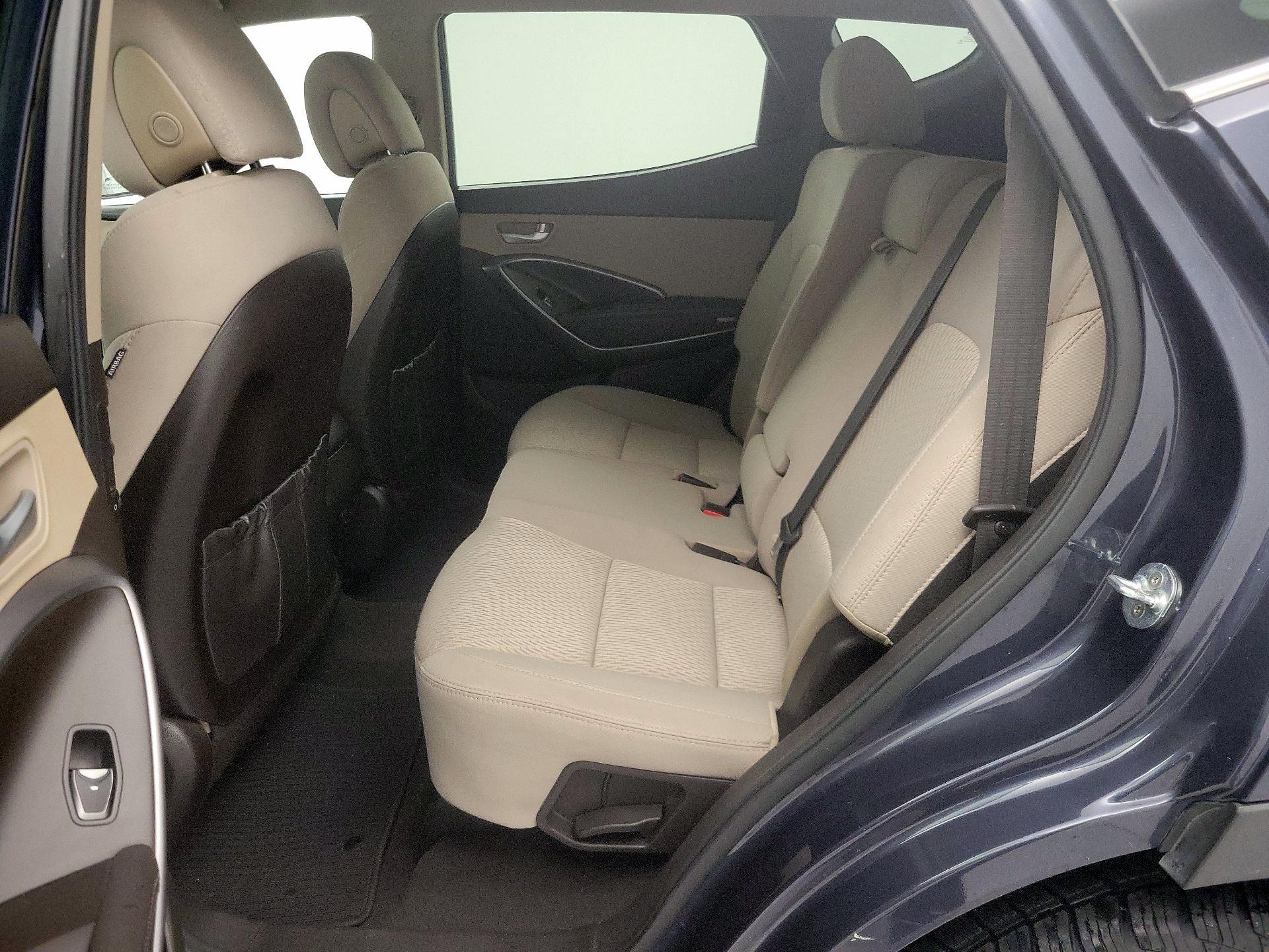 Thumbnail: 2017 Hyundai Santa Fe - 19