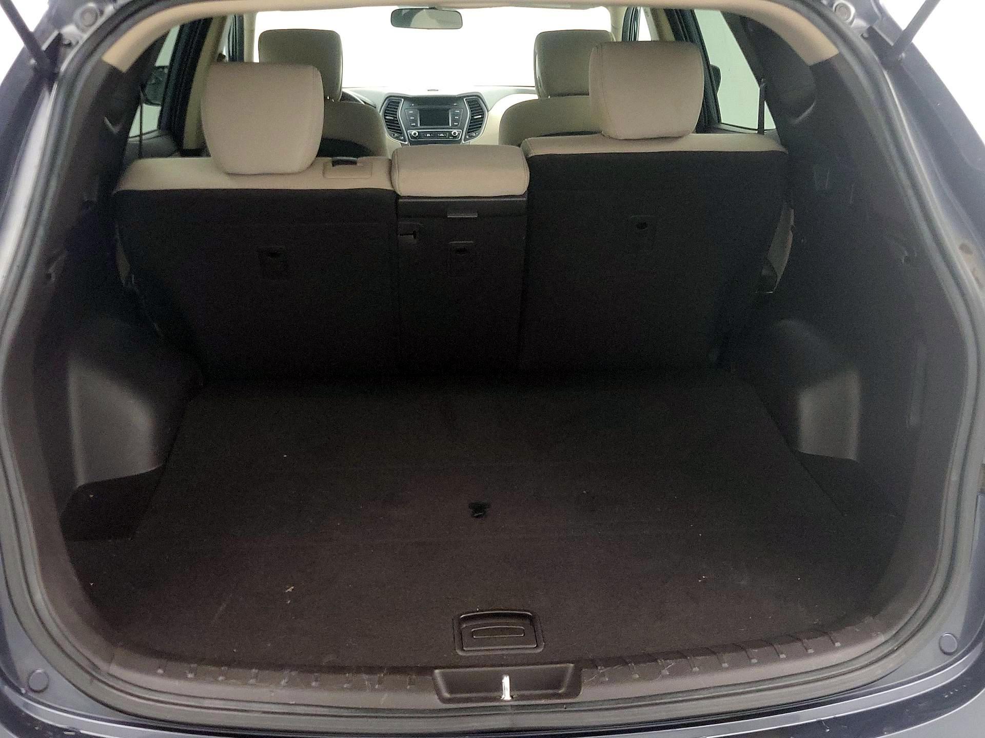 Thumbnail: 2017 Hyundai Santa Fe - 20