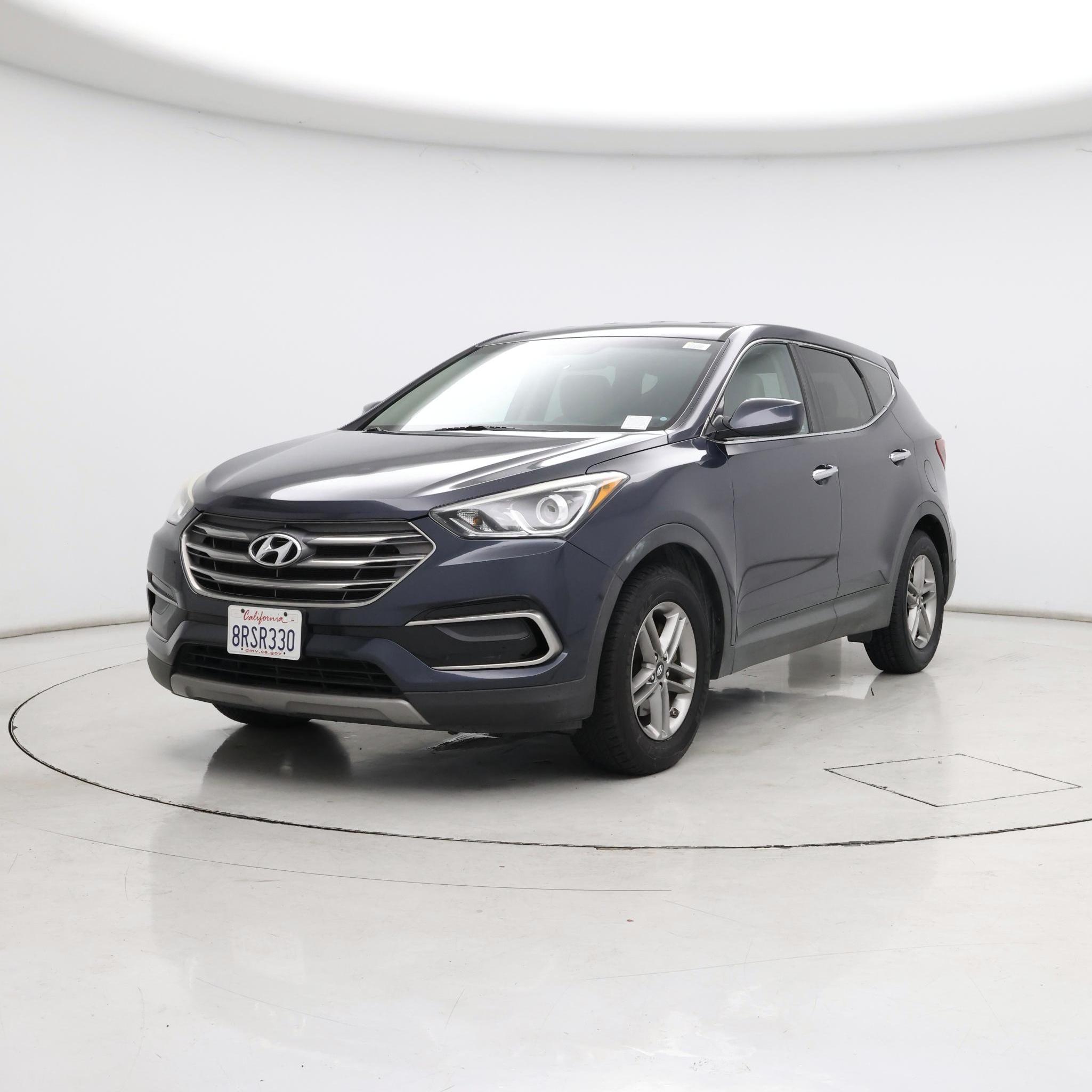 Thumbnail: 2017 Hyundai Santa Fe - 4