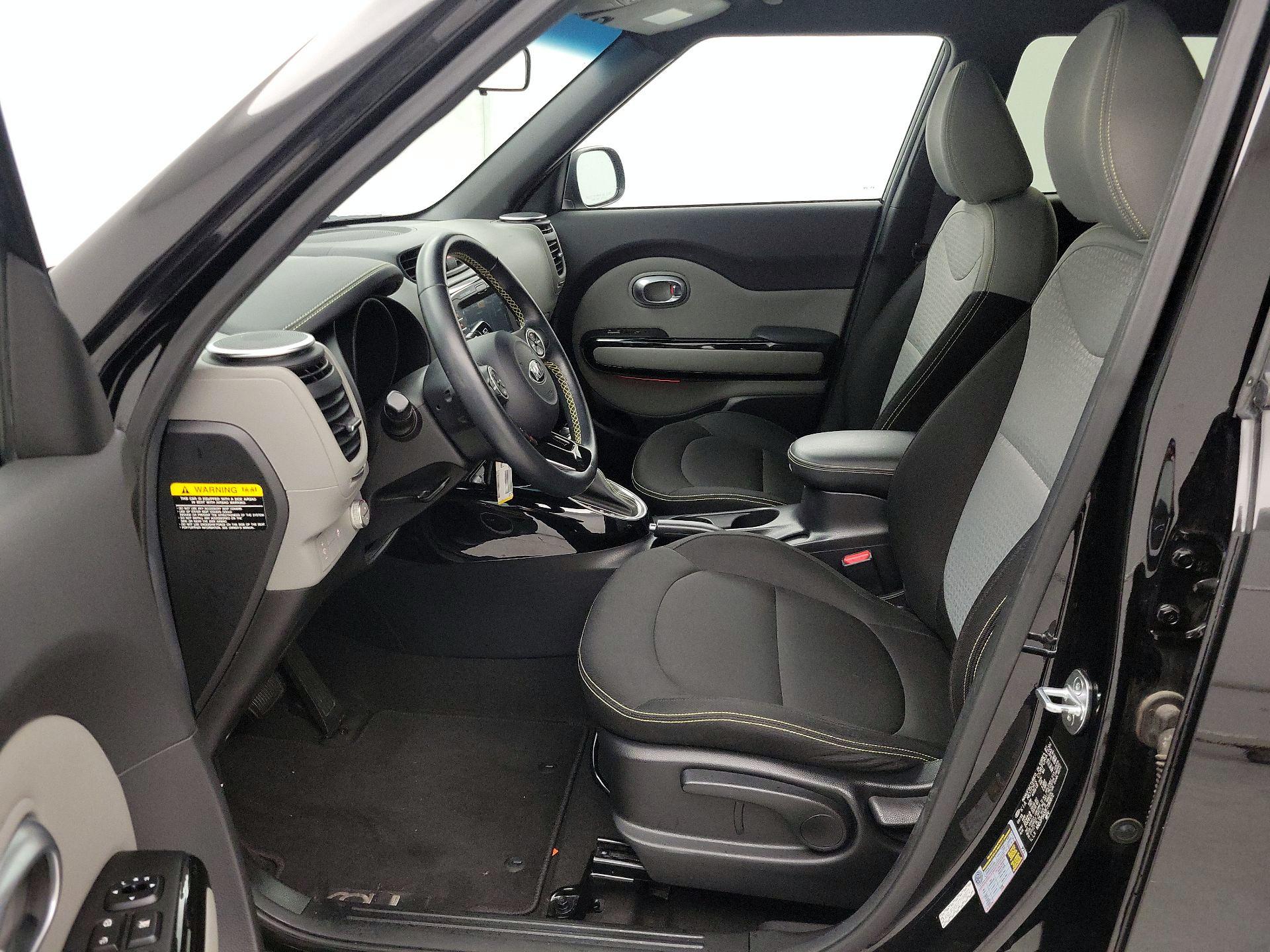 Thumbnail: 2015 Kia Soul - 11