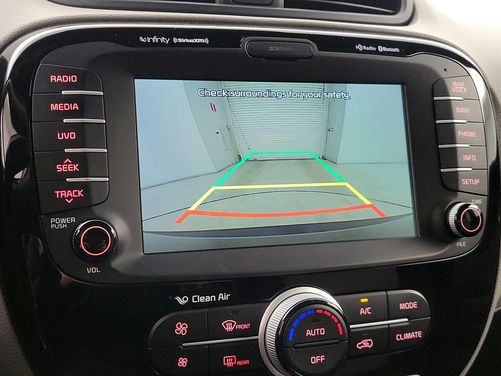 Thumbnail: 2015 Kia Soul - 15