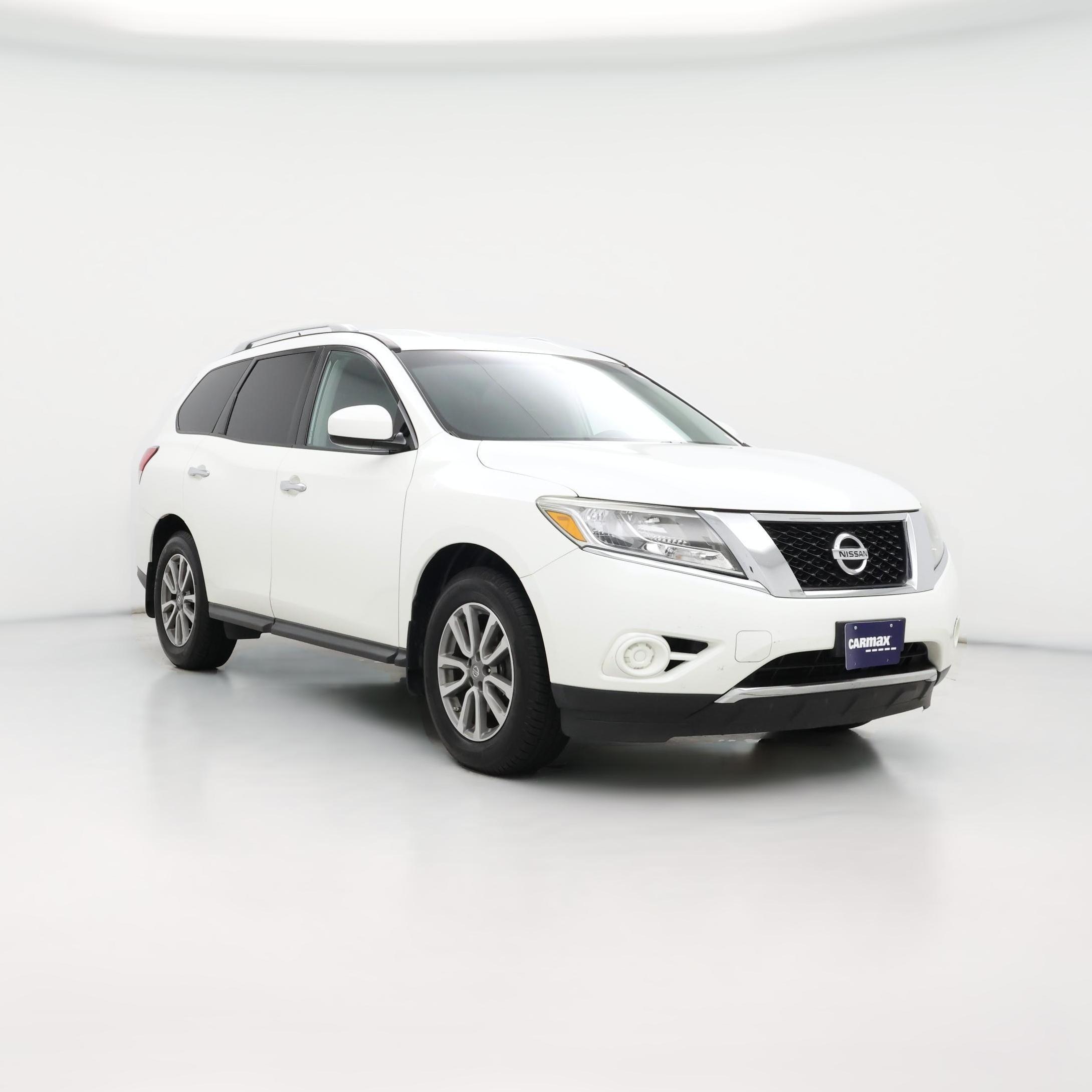 Thumbnail: 2016 Nissan Pathfinder - 1