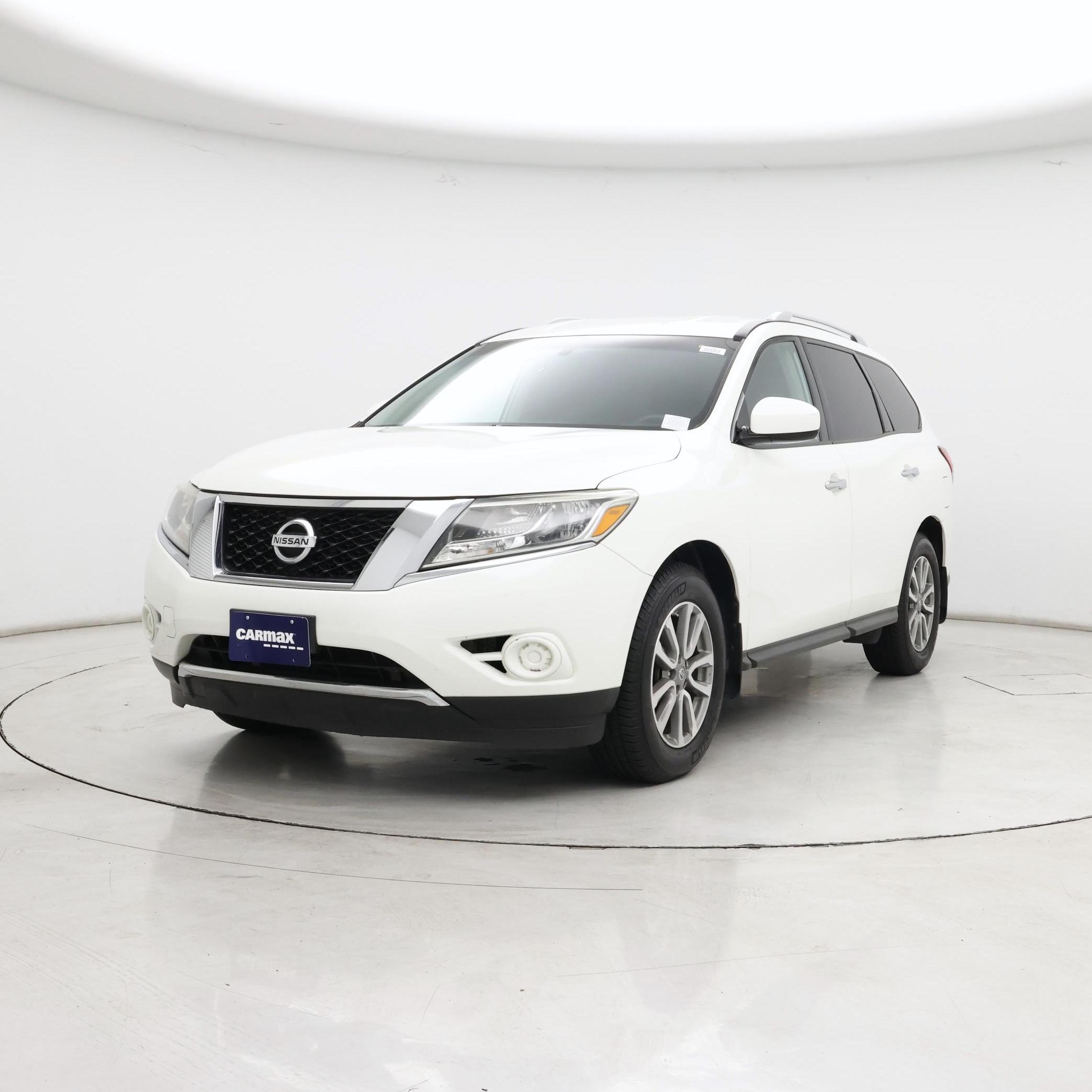 Thumbnail: 2016 Nissan Pathfinder - 4