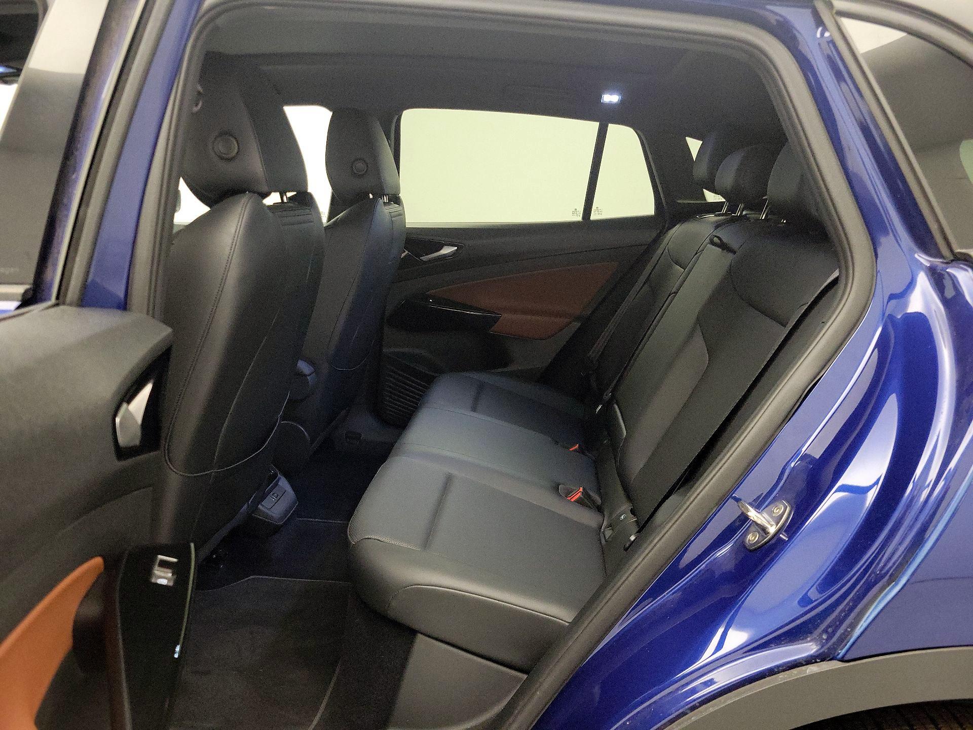 Thumbnail: 2022 Volkswagen ID.4 - 18