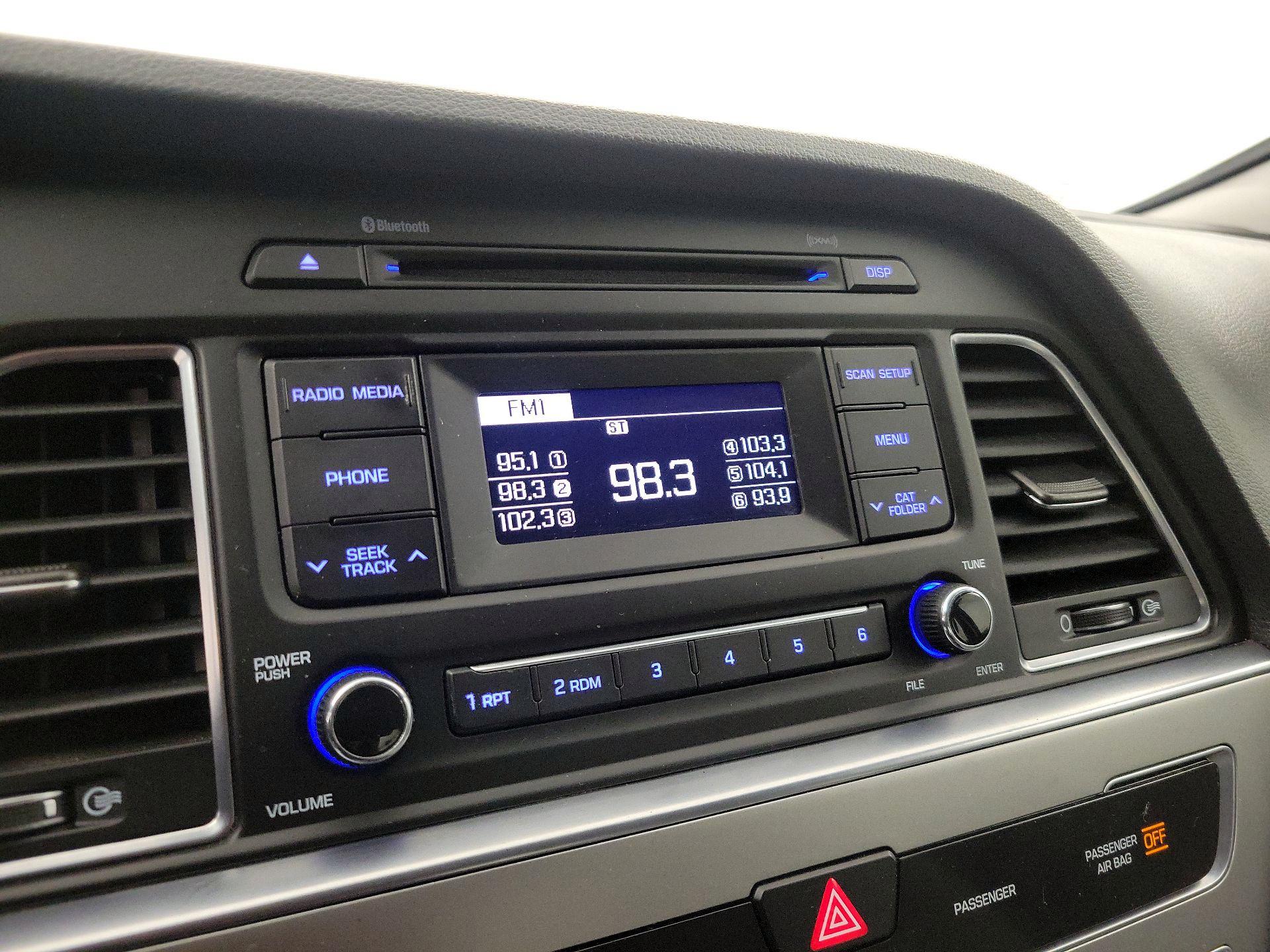 Thumbnail: 2016 Hyundai Sonata - 14