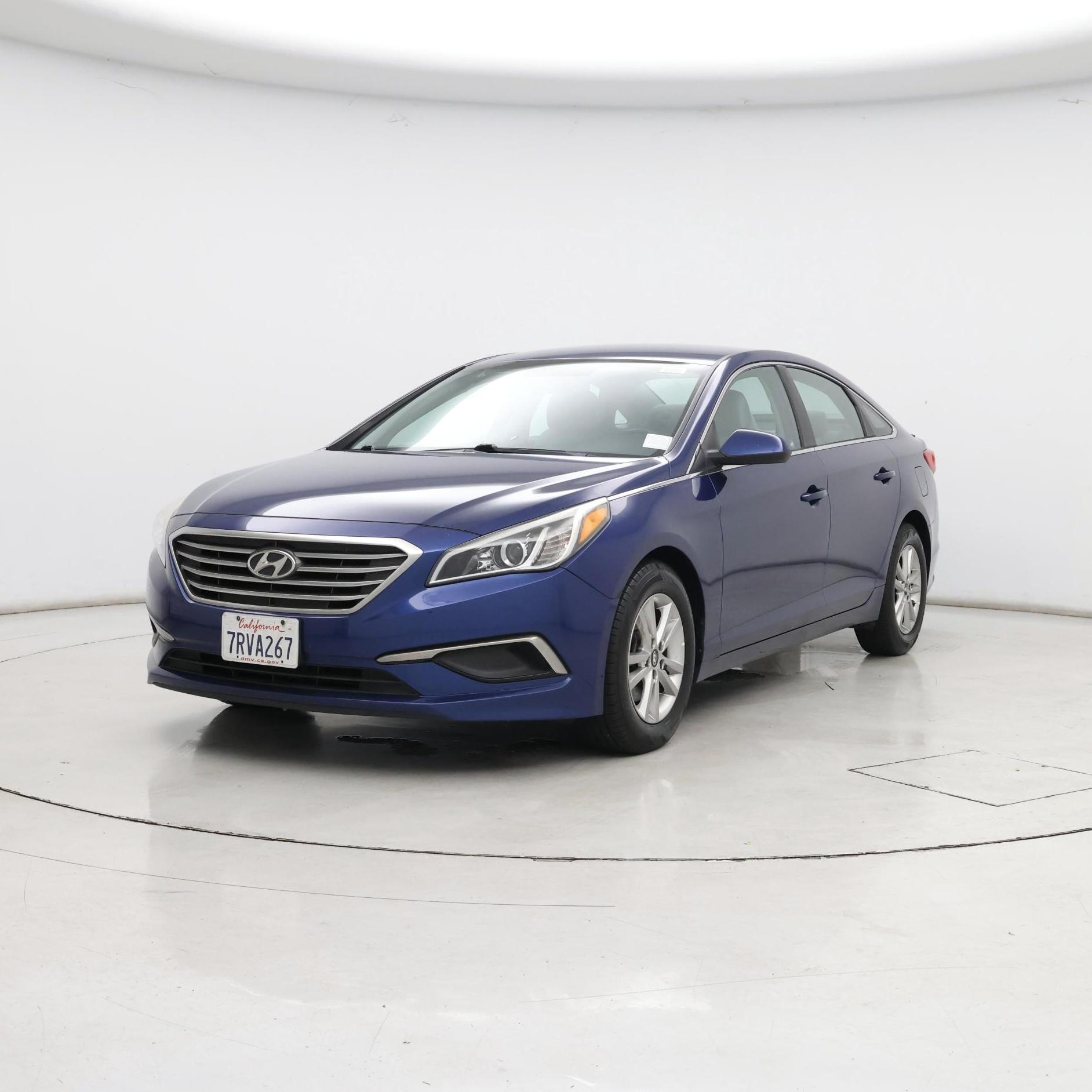 Thumbnail: 2016 Hyundai Sonata - 4