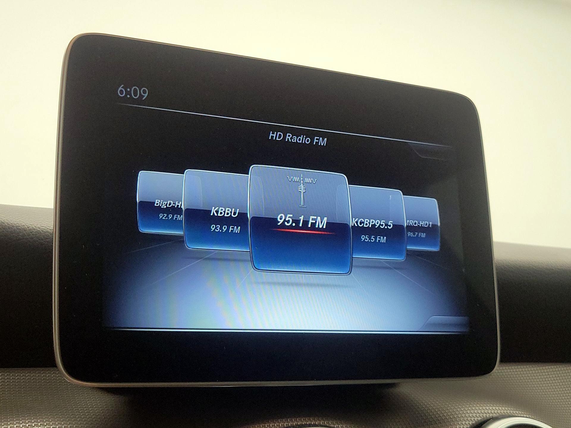 Thumbnail: 2020 Mercedes-Benz GLA - 15