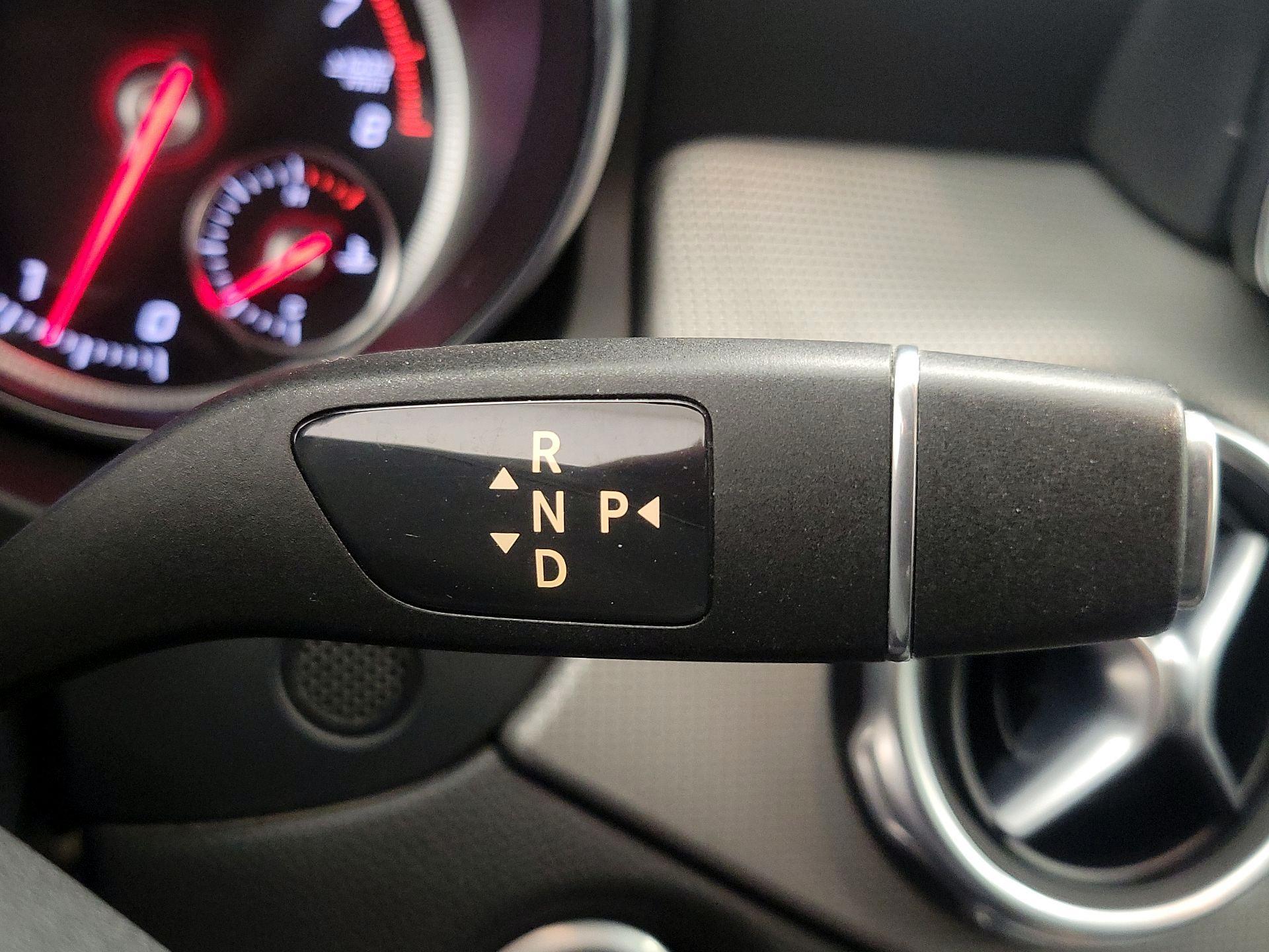 Thumbnail: 2020 Mercedes-Benz GLA - 17