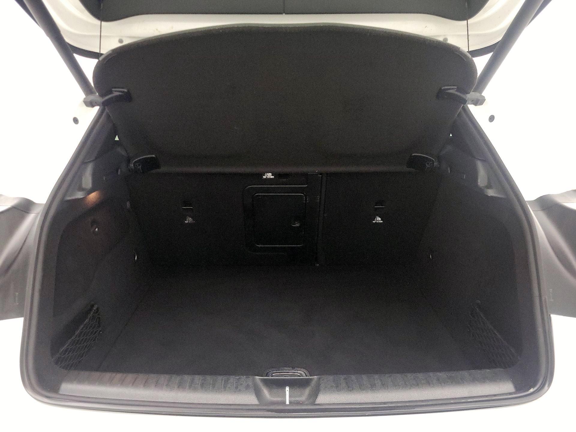 Thumbnail: 2020 Mercedes-Benz GLA - 20