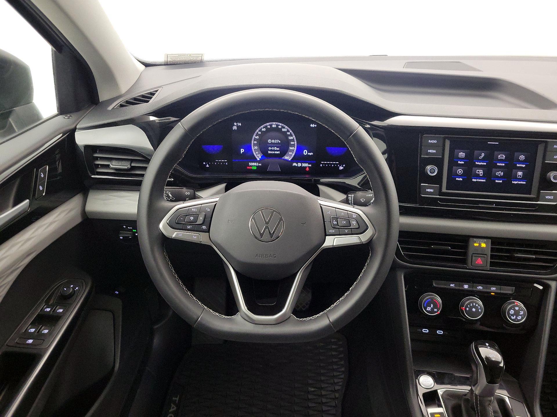 Thumbnail: 2024 Volkswagen Taos - 10