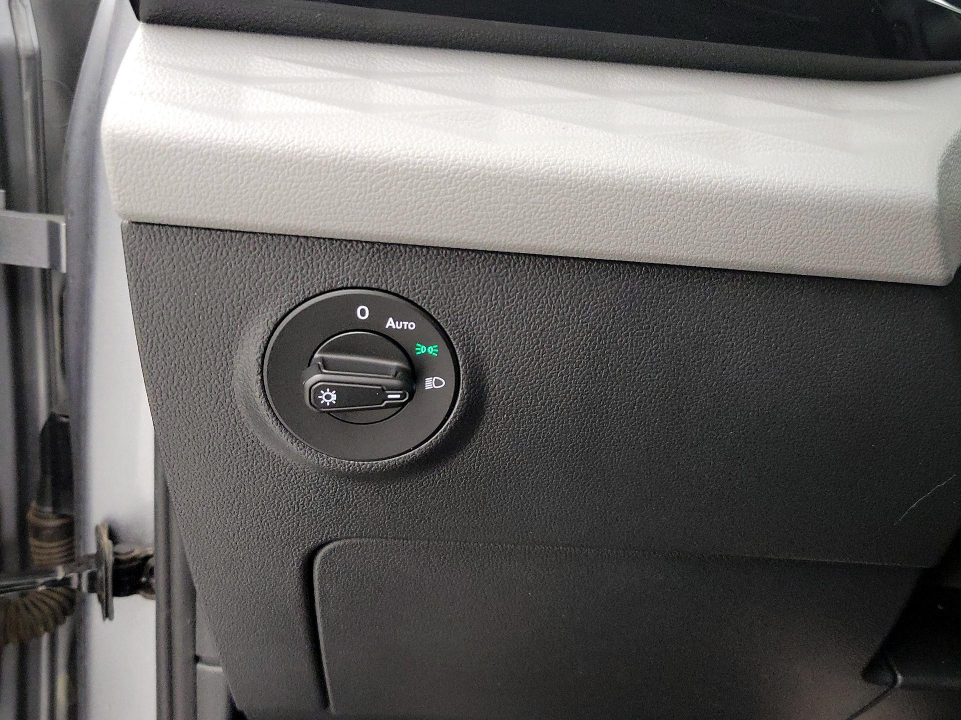 Thumbnail: 2024 Volkswagen Taos - 13