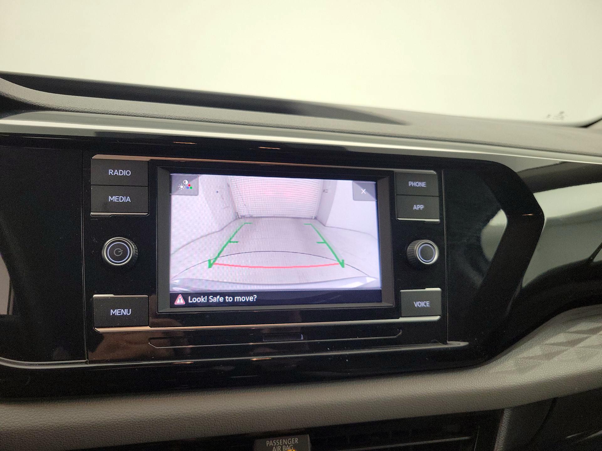 Thumbnail: 2024 Volkswagen Taos - 14