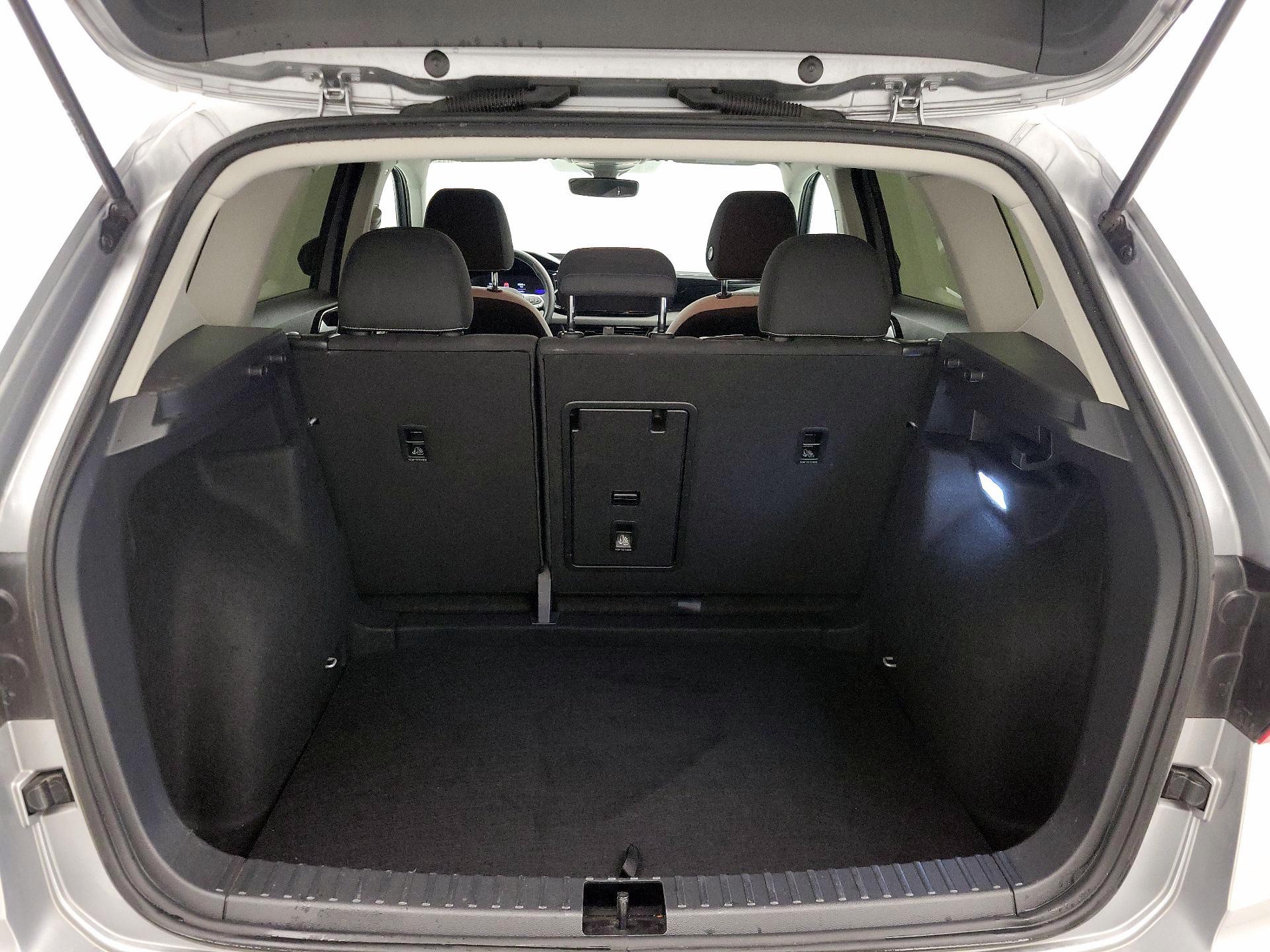 Thumbnail: 2024 Volkswagen Taos - 20