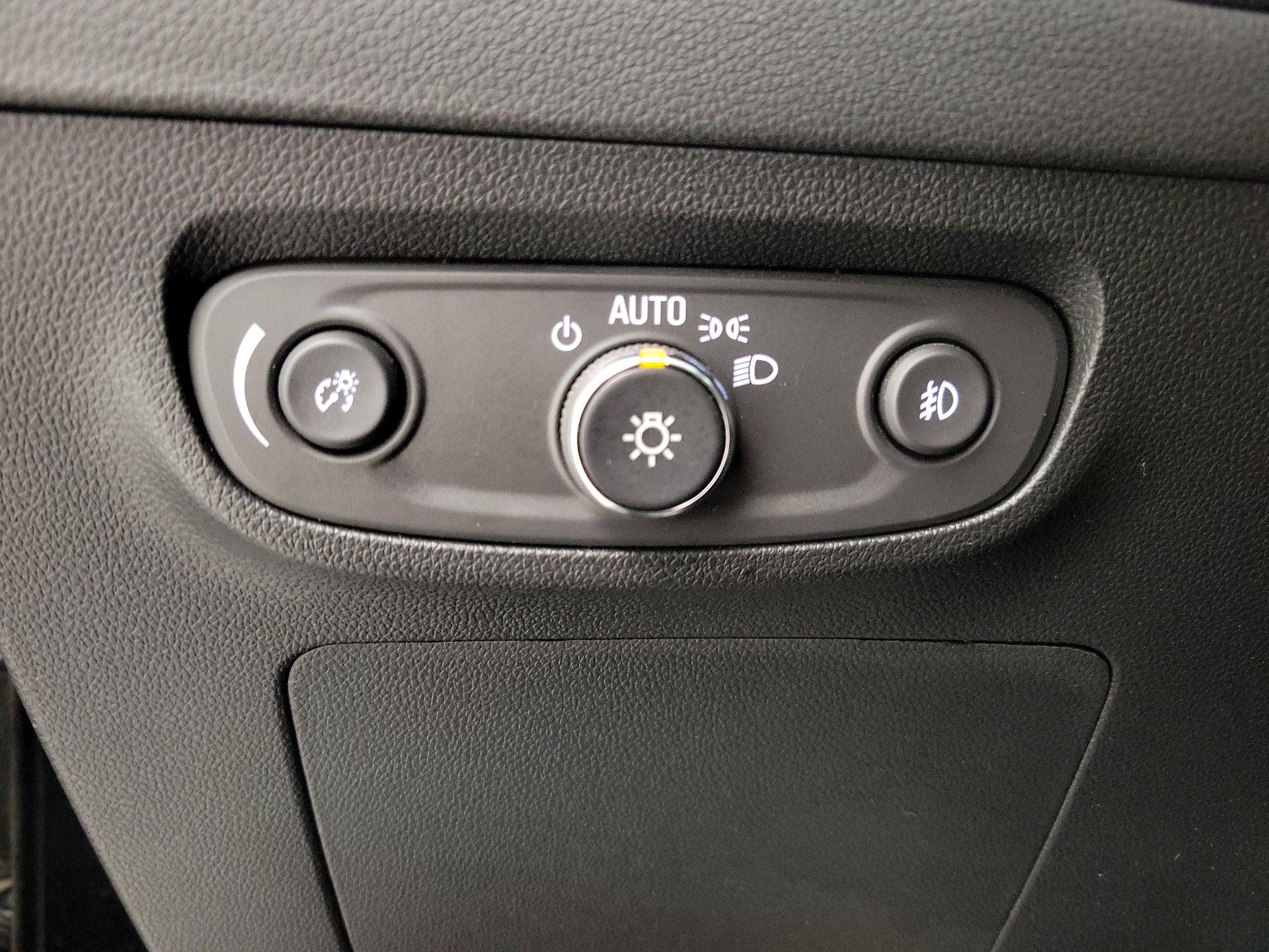 Thumbnail: 2023 Buick Encore GX - 13