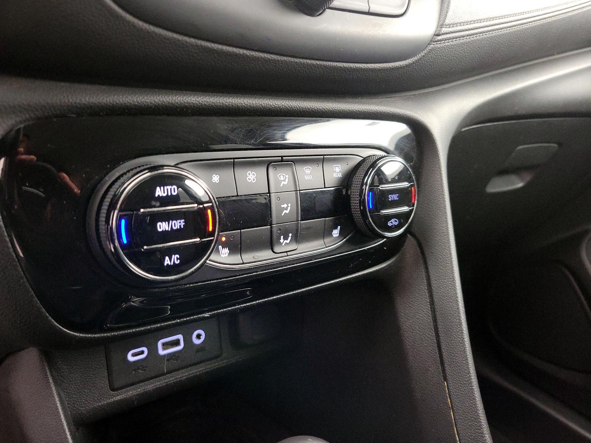 Thumbnail: 2023 Buick Encore GX - 16